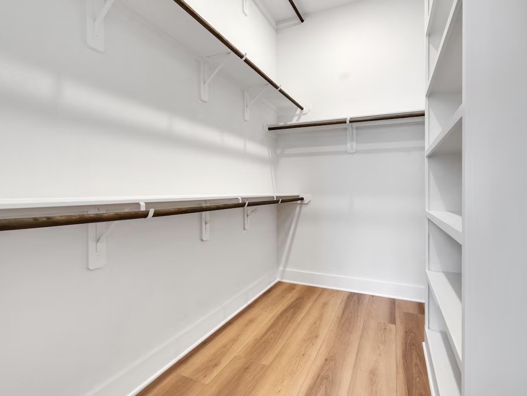 2711 Berry Street Property Photo 13
