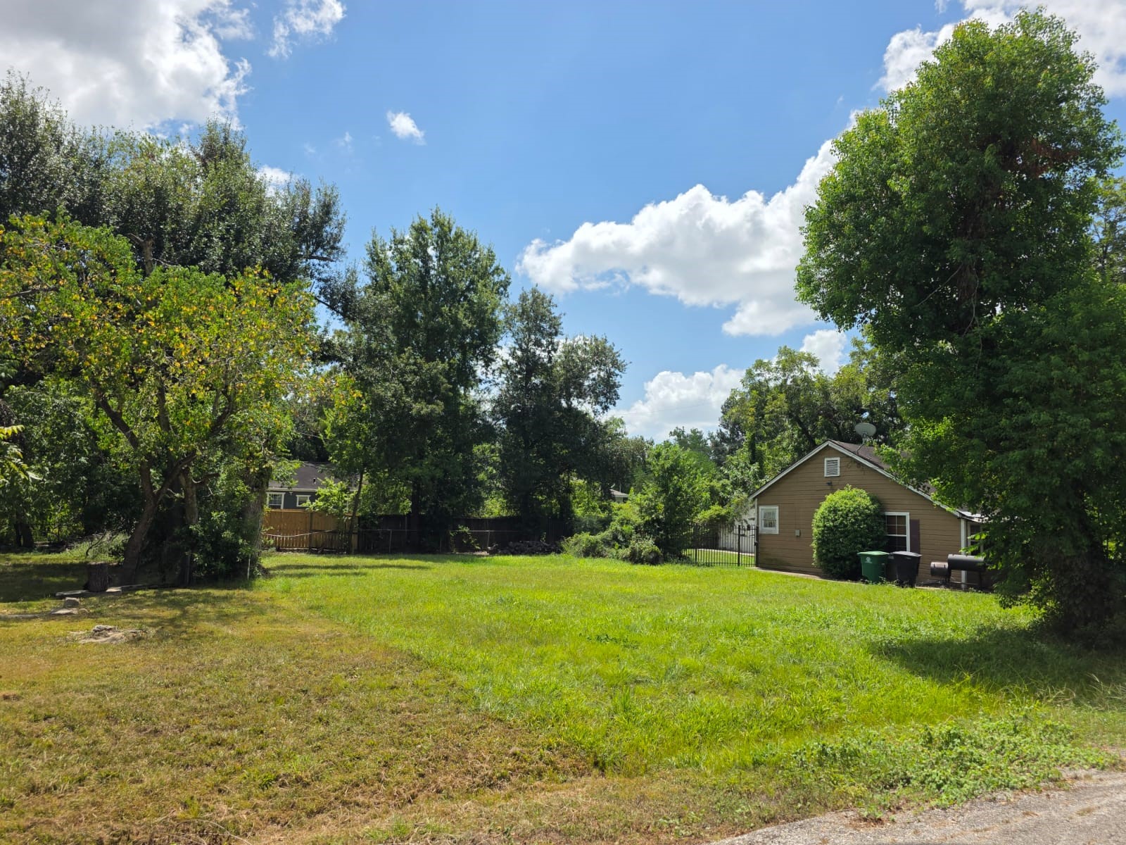 6825 Beachwood Street Property Photo 10