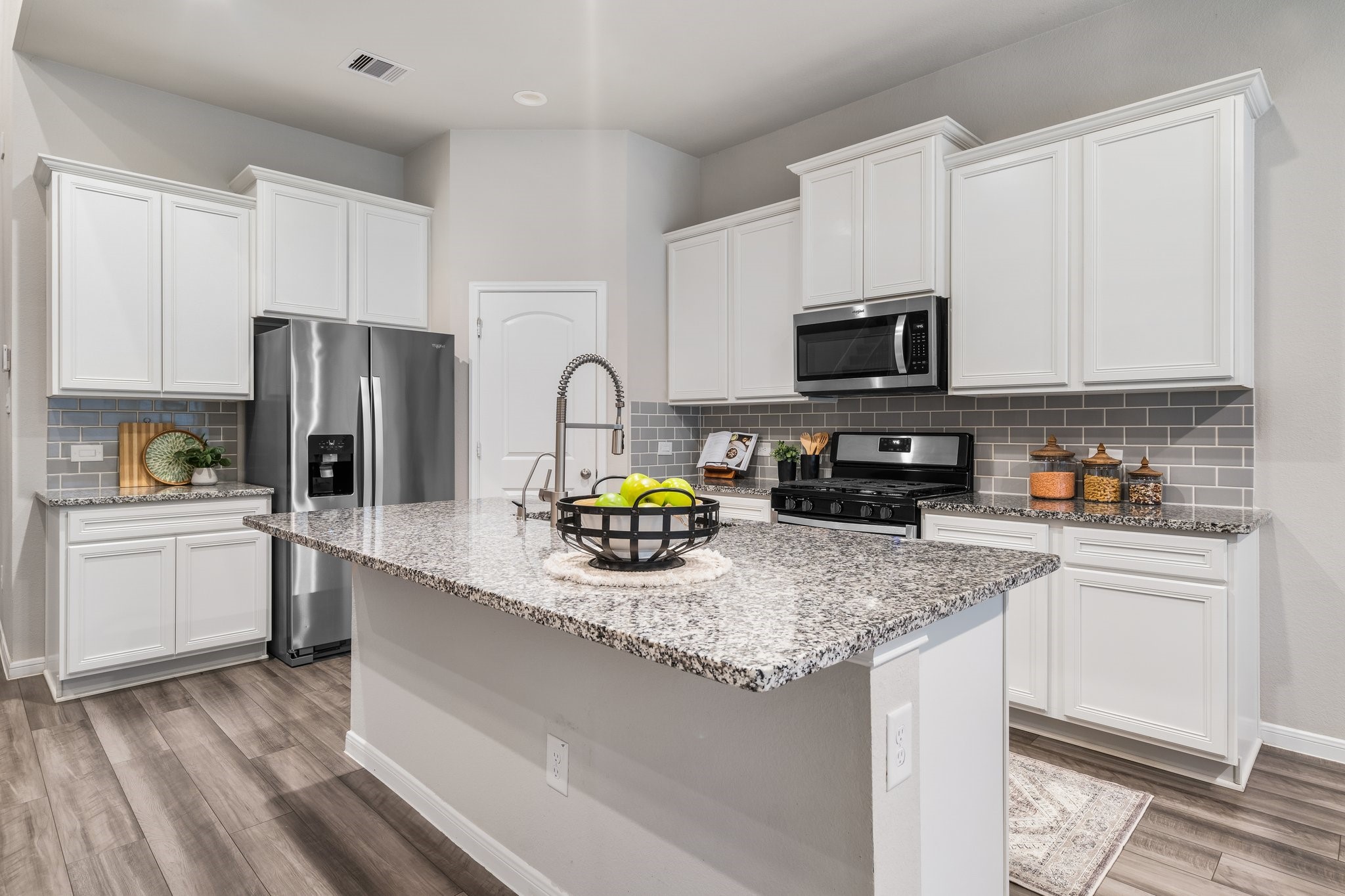 495 Billingsgate Chase Property Photo 12