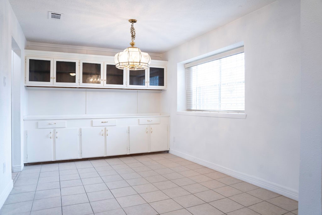 12130 Glenhollow Drive Property Photo 3