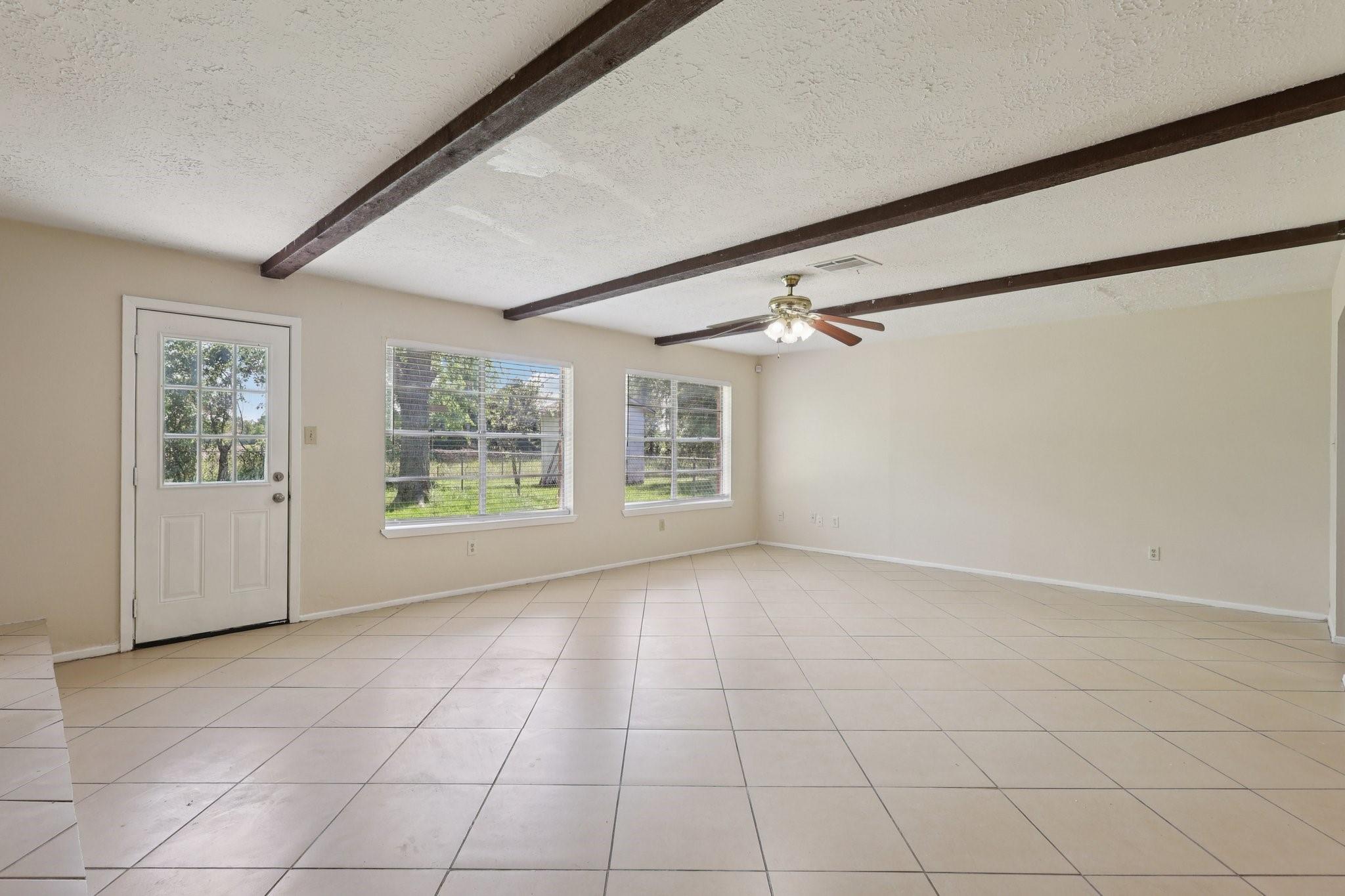 13419 Montaigne Drive, Houston Tx 77065 Property Photo 3