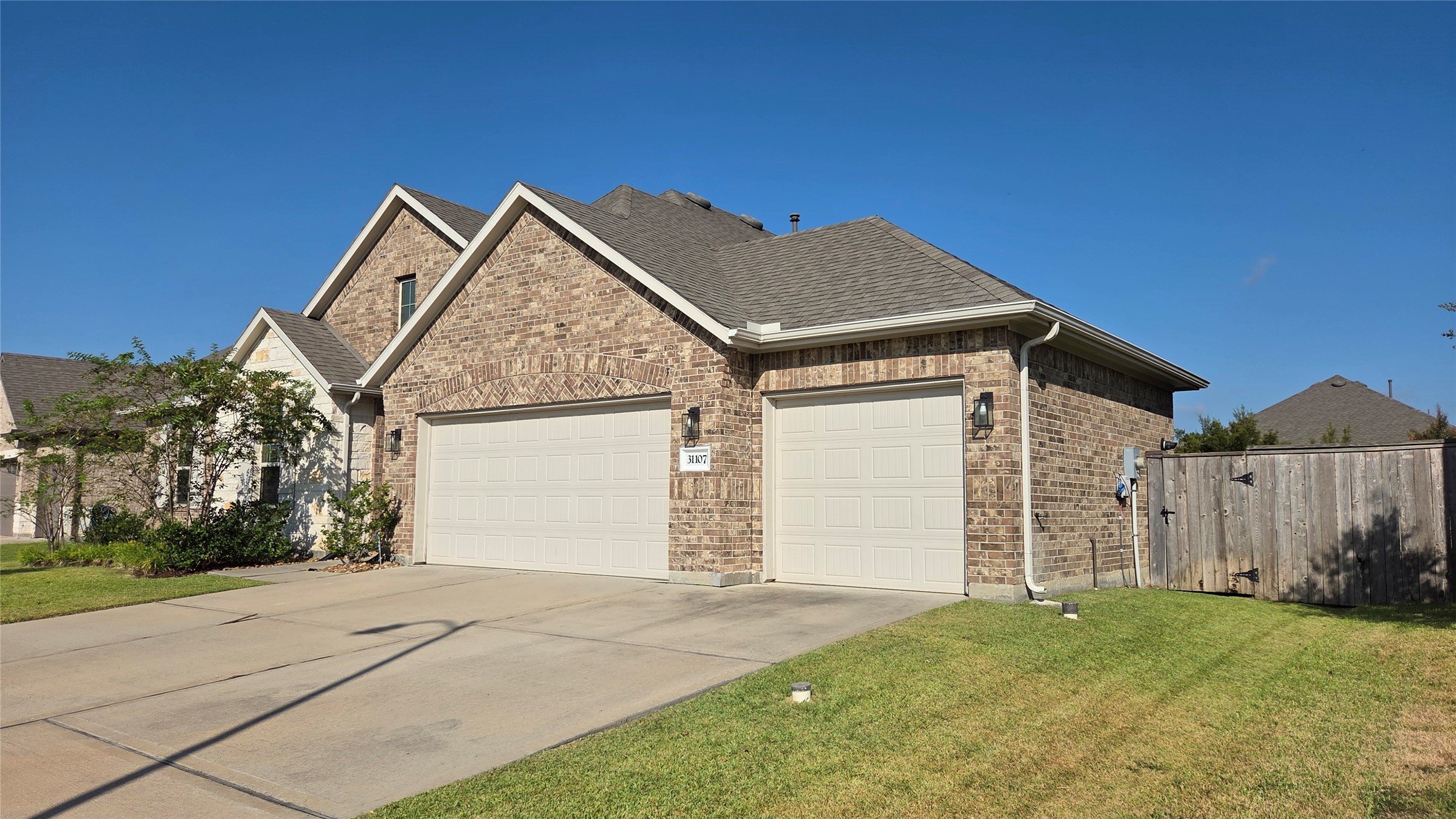 31107 Durham Creek Court Property Photo 3