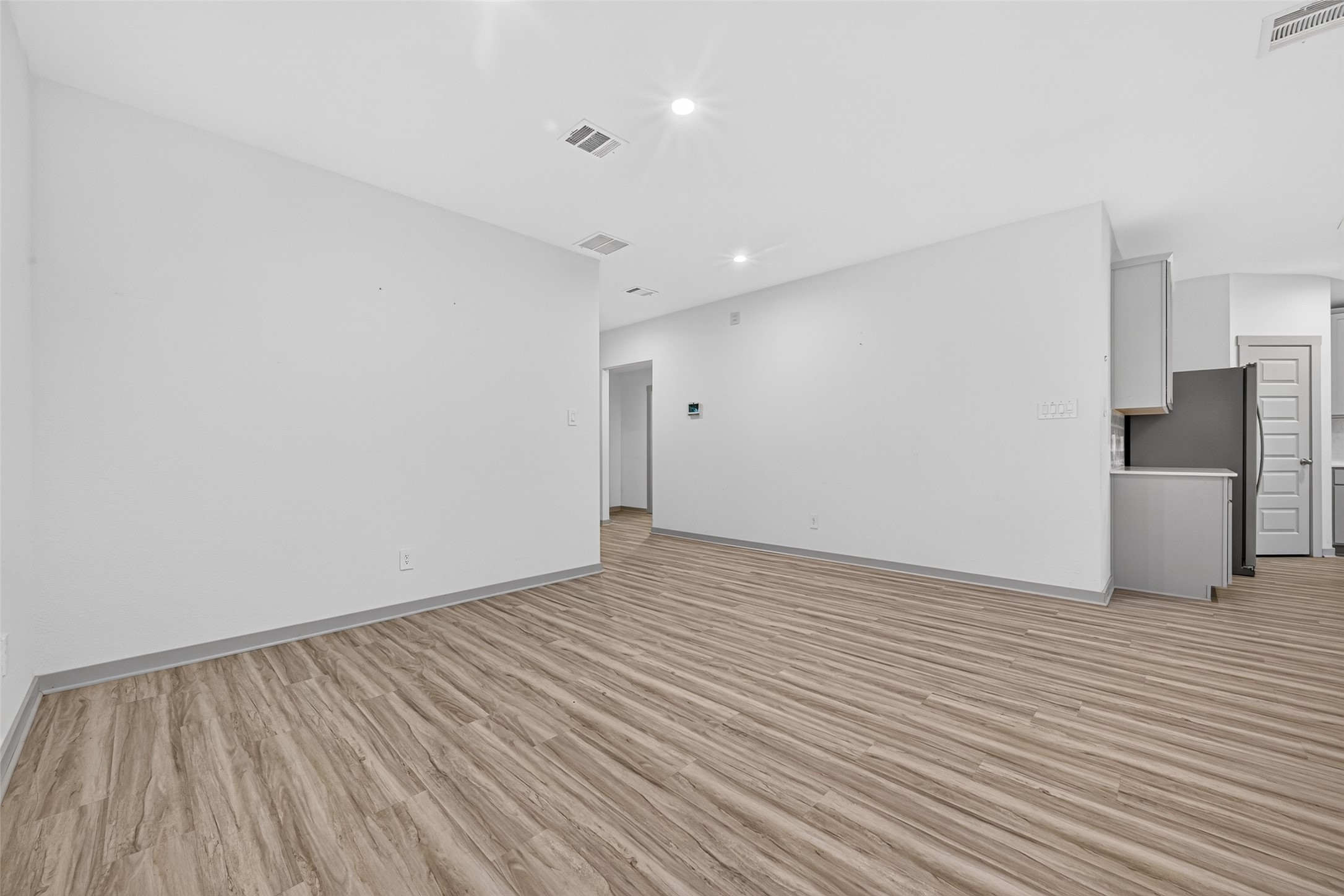 3530 Terrace Landing Ct Property Photo 6