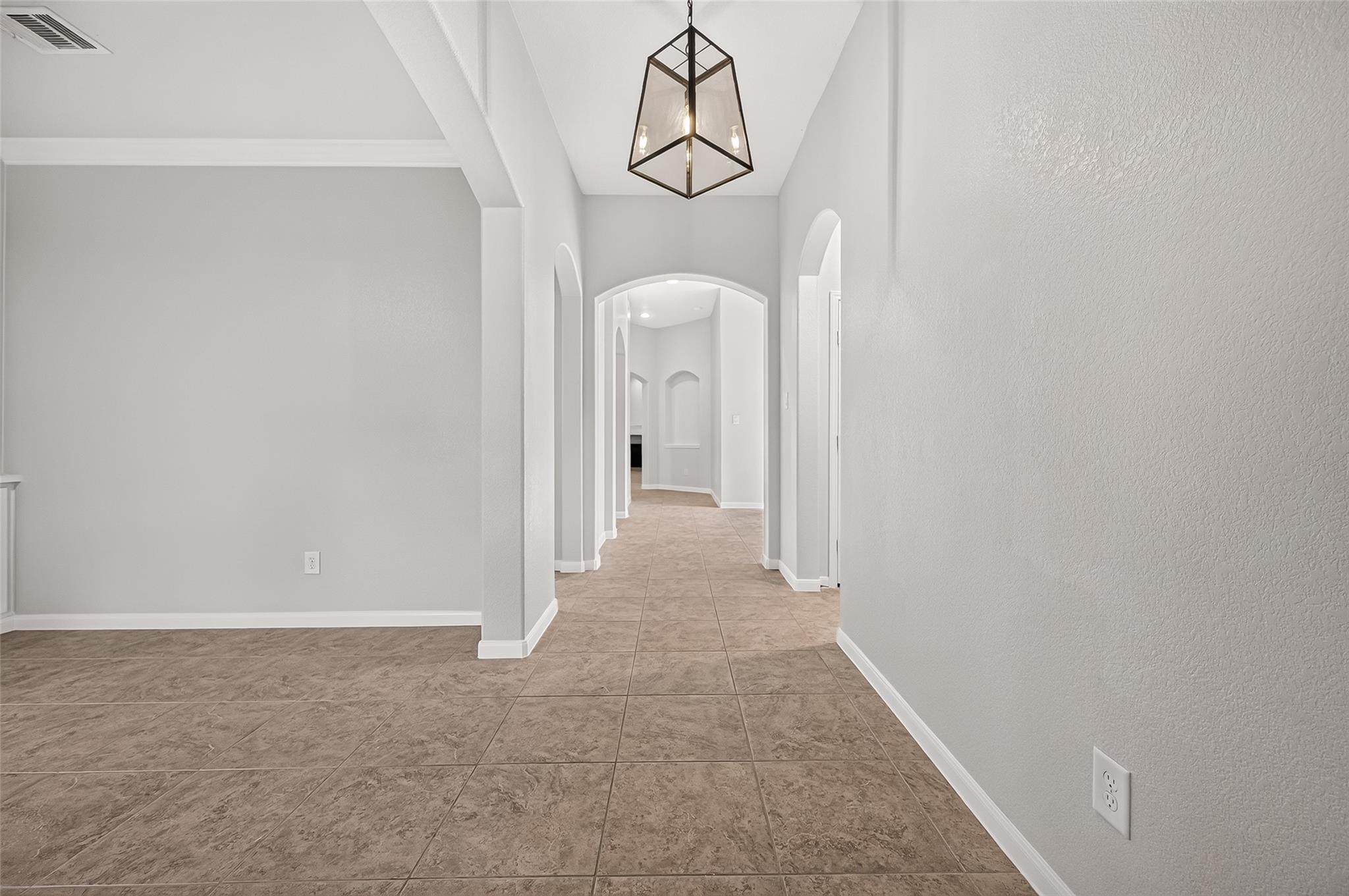 2511 Rosemere Drive Property Photo 7
