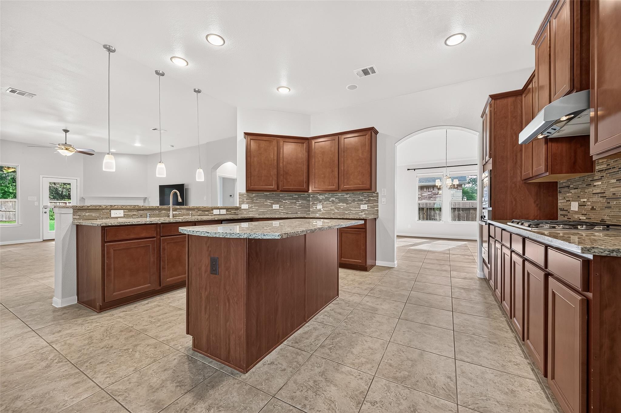 2511 Rosemere Drive Property Photo 17