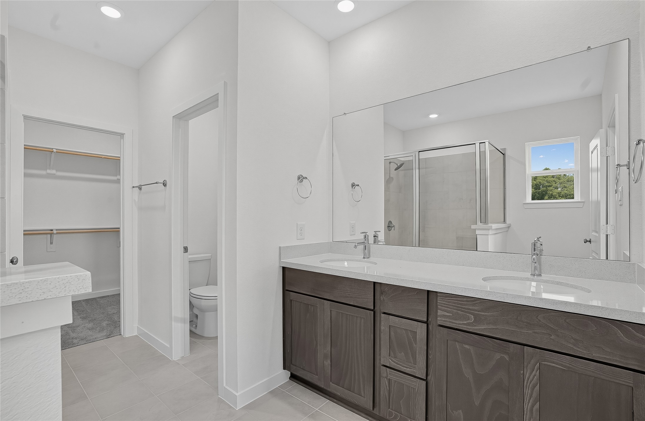 9614 Akashi Run Drive Property Photo 4