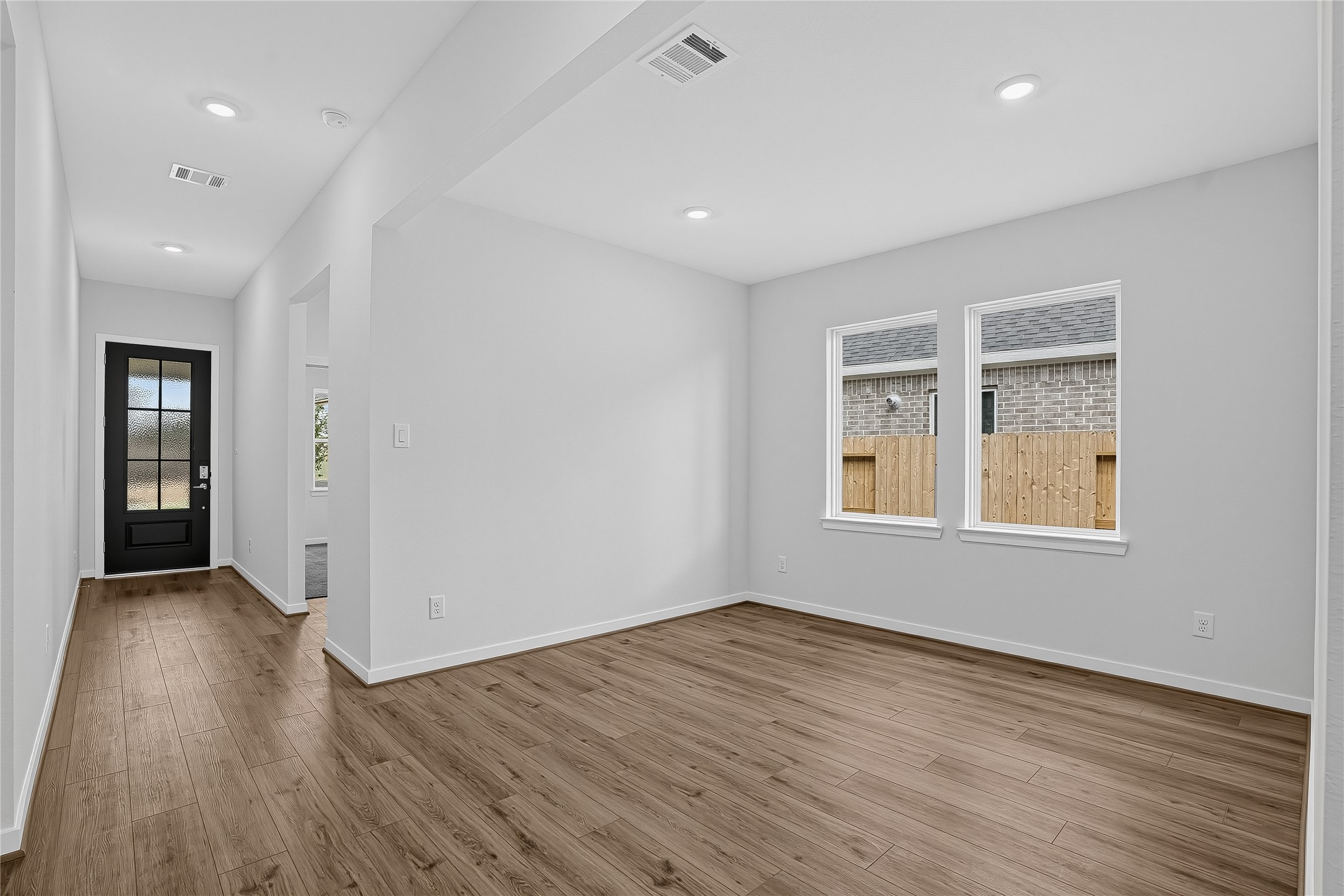 9614 Akashi Run Drive Property Photo 8