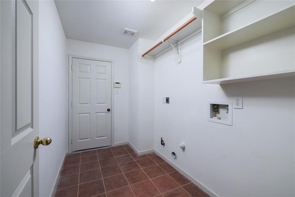 19211 Caribou Ridge Drive Property Photo 4