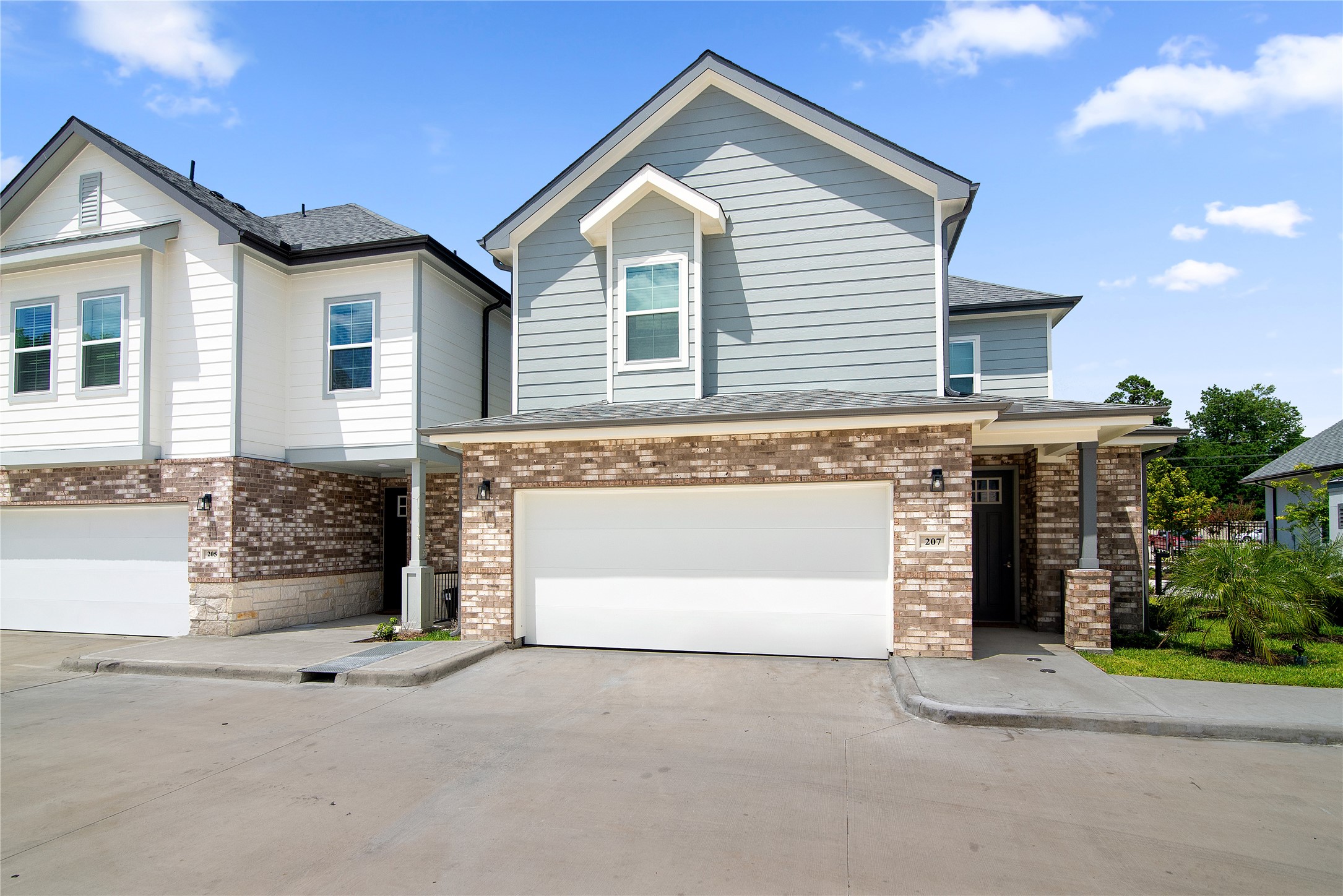 28325-529 Birnham Woods Drive Property Photo 1