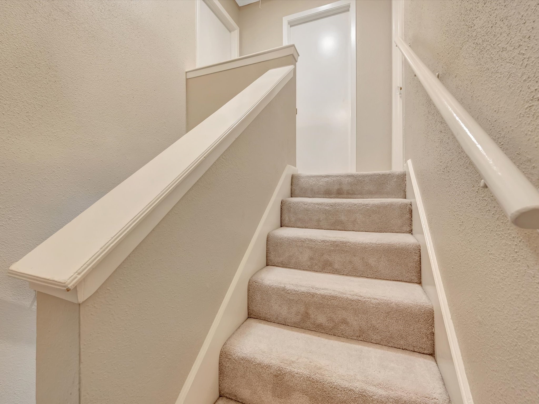 16570 Space Center Boulevard Property Photo 25