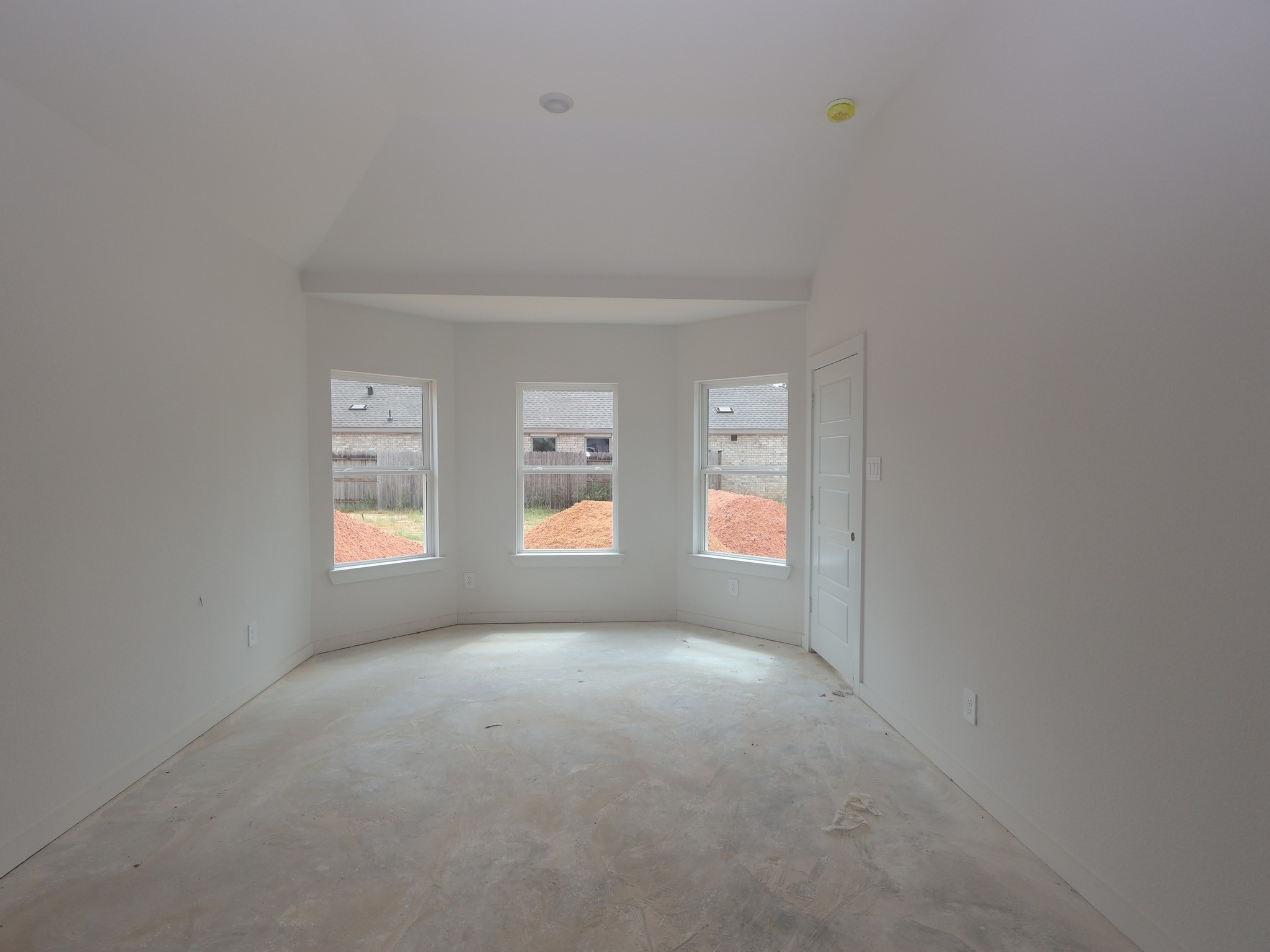 156 Wasatch Peaks Way Property Photo 4