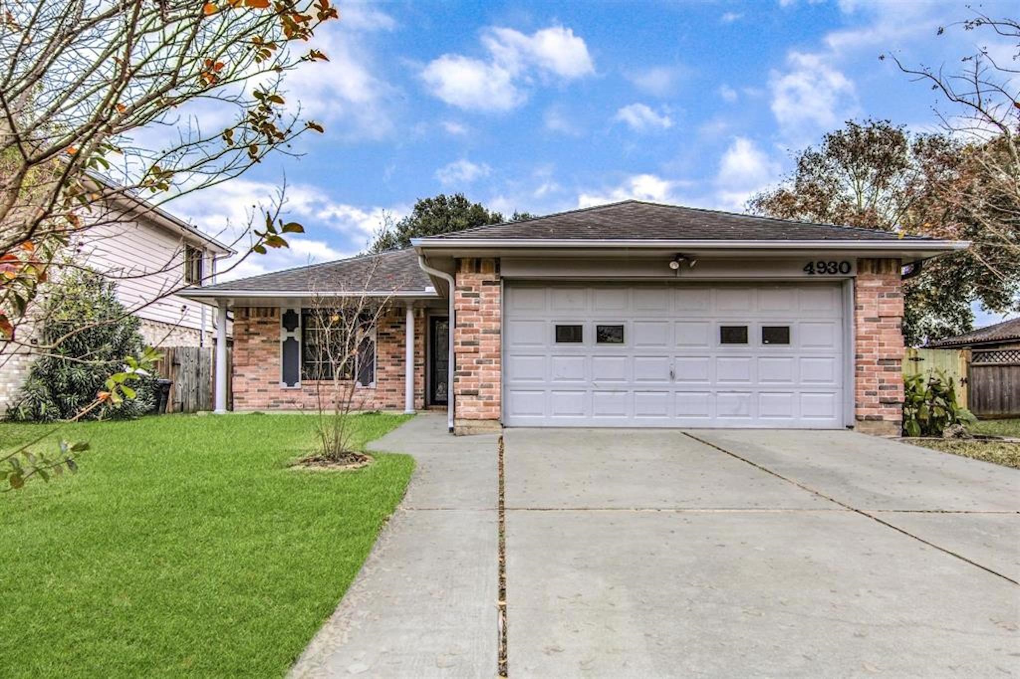 4930 Shadowdale Drive Property Photo 1