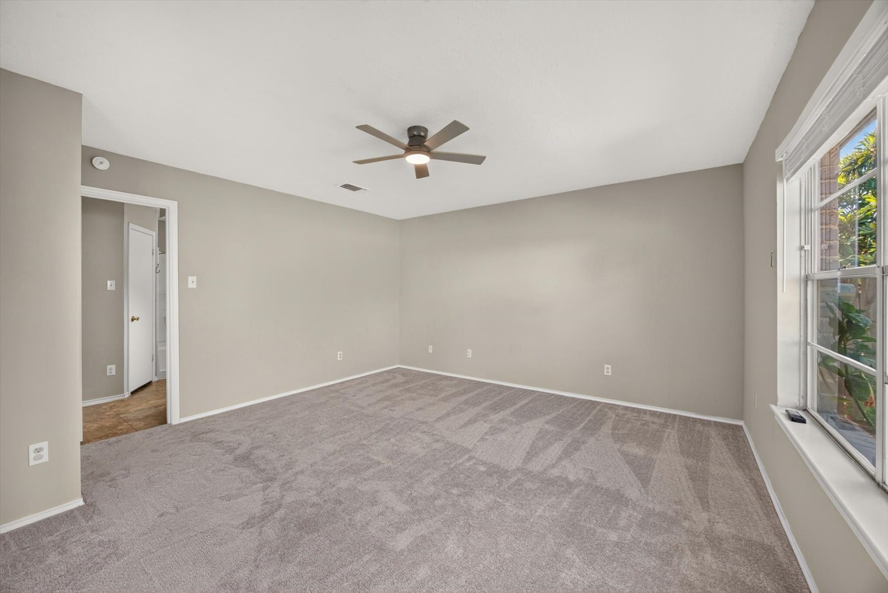 19406 Horden Creek Drive Property Photo 14