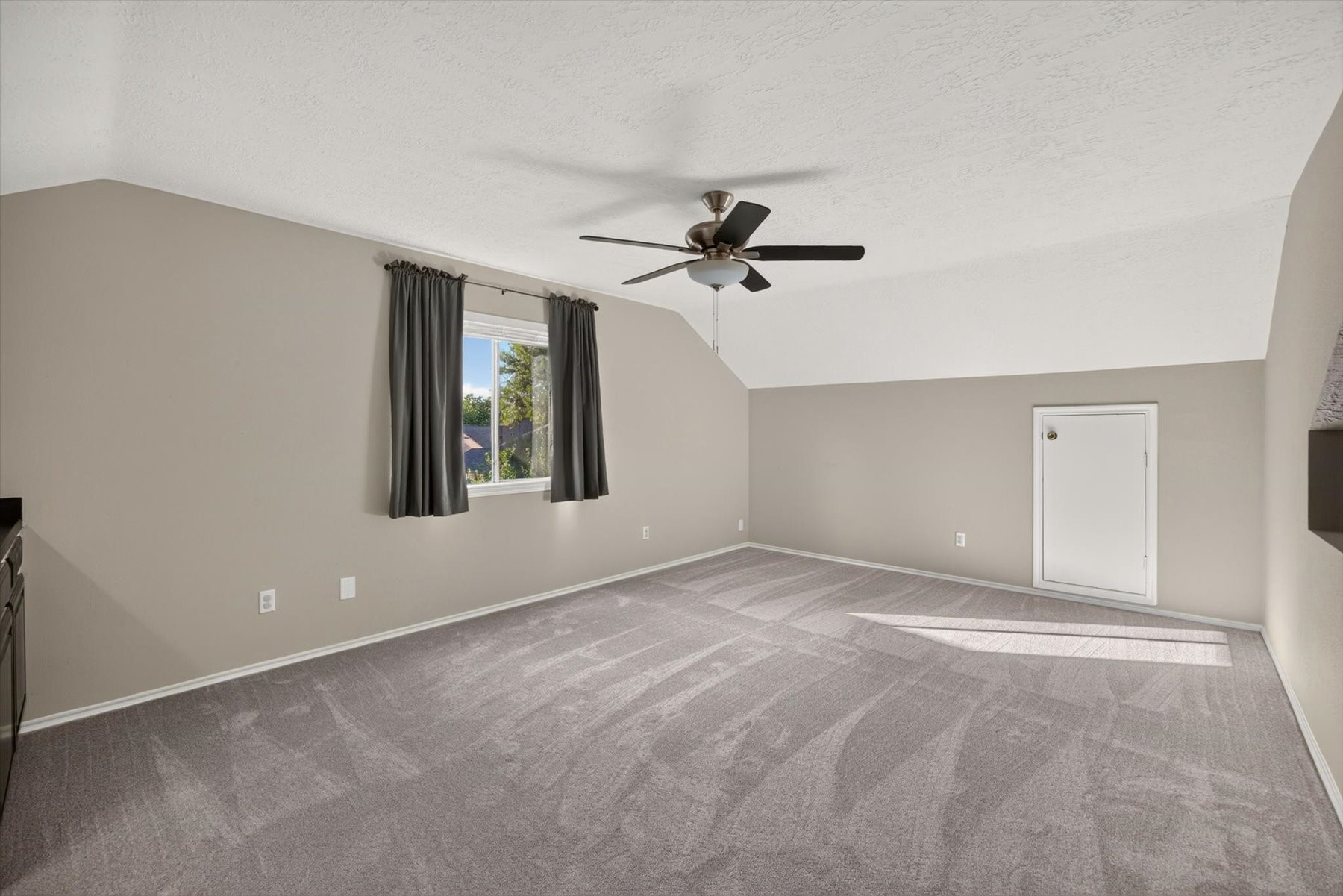 19406 Horden Creek Drive Property Photo 20
