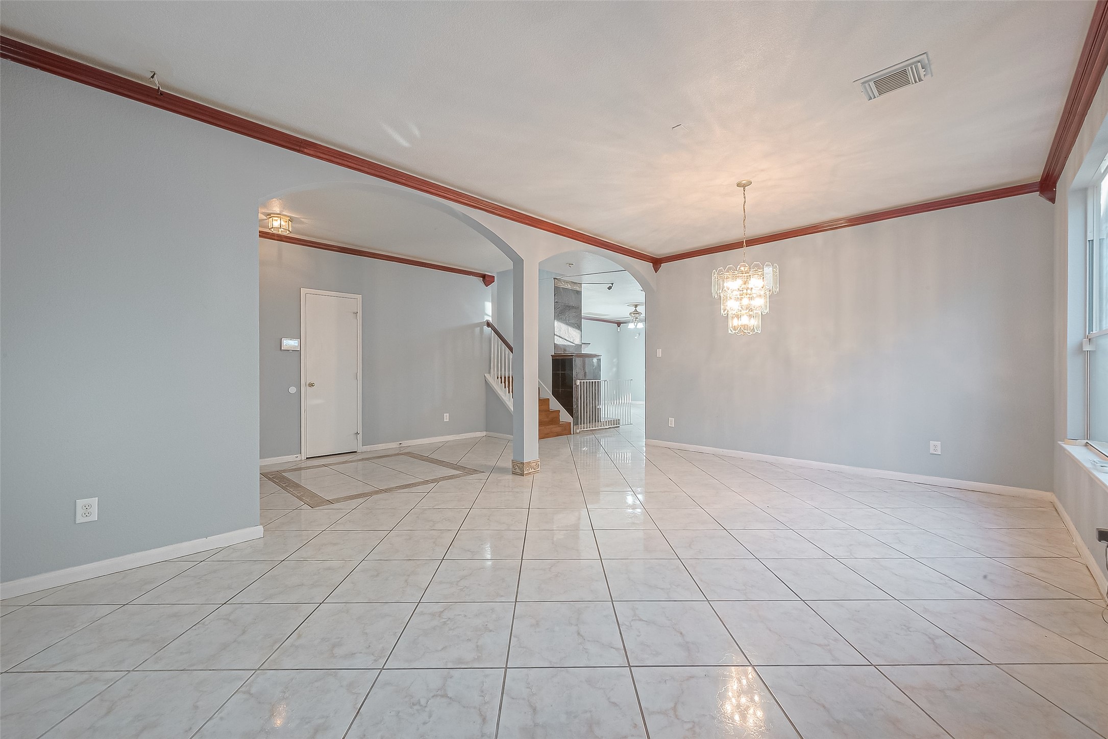 9407 Demsey Mill Drive Property Photo 6