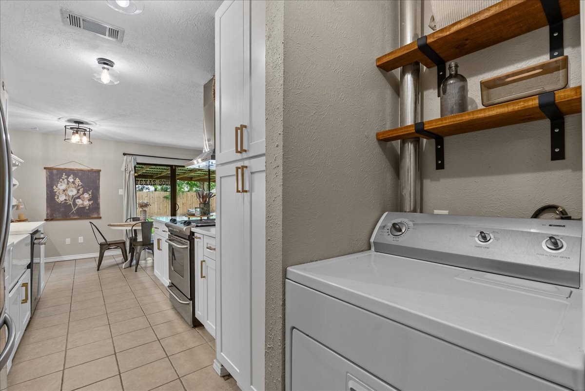 5413 Rock Springs Drive Property Photo 18