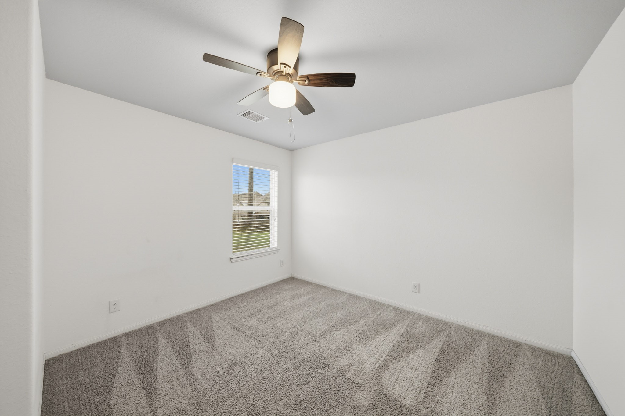 2 Garden Spring Court Property Photo 10