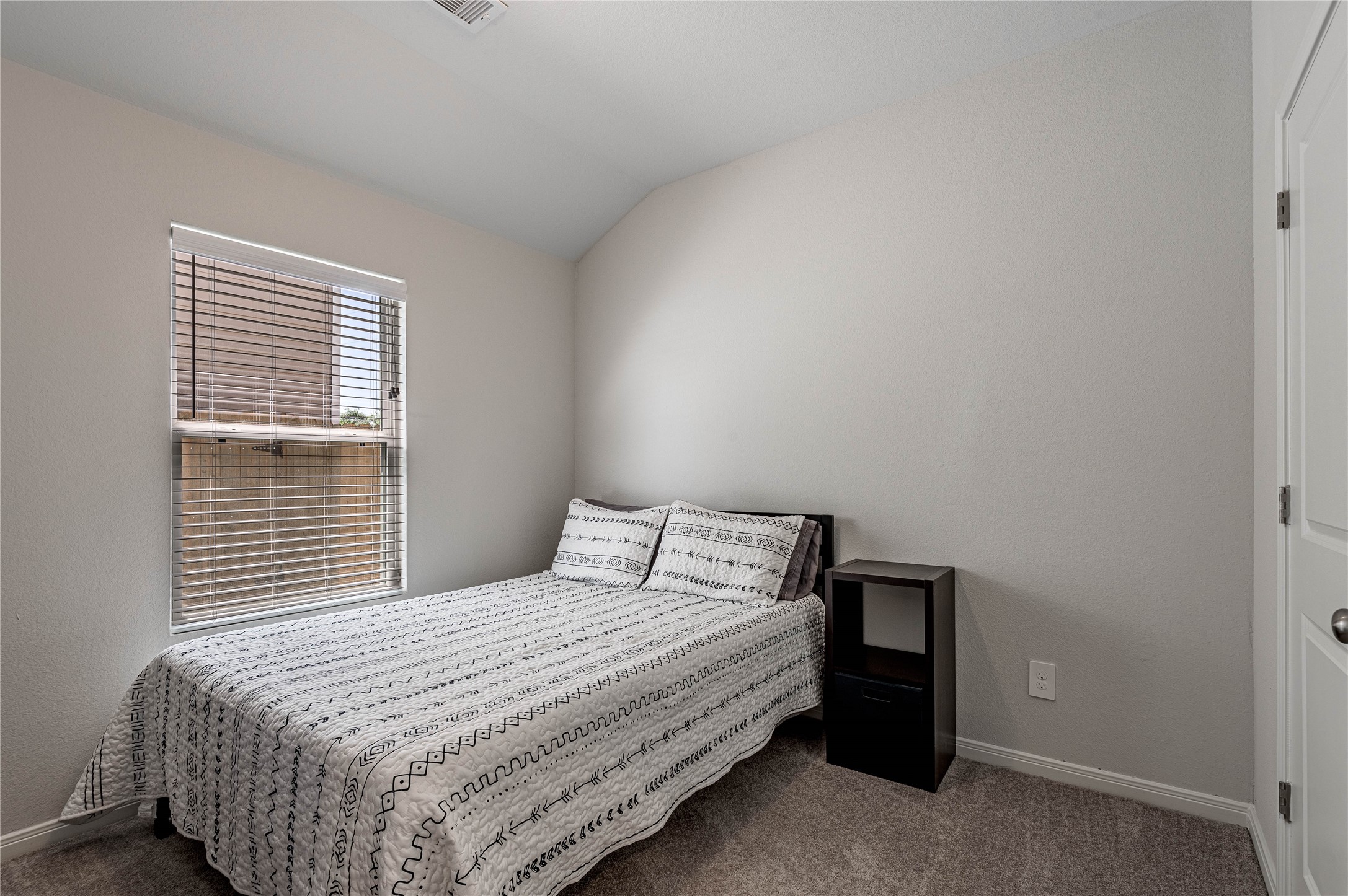410 Del Monte Drive Property Photo 21