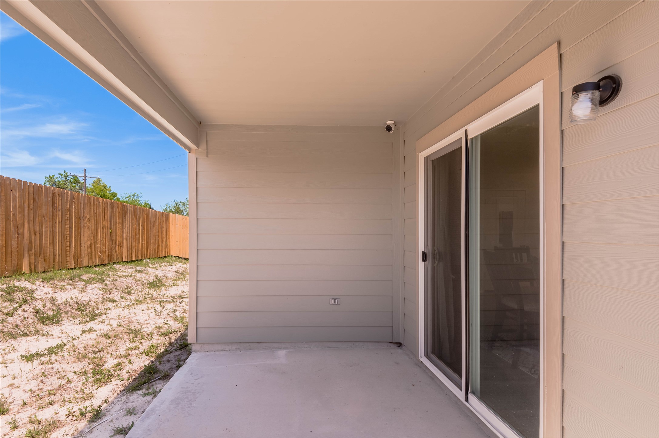 410 Del Monte Drive Property Photo 28