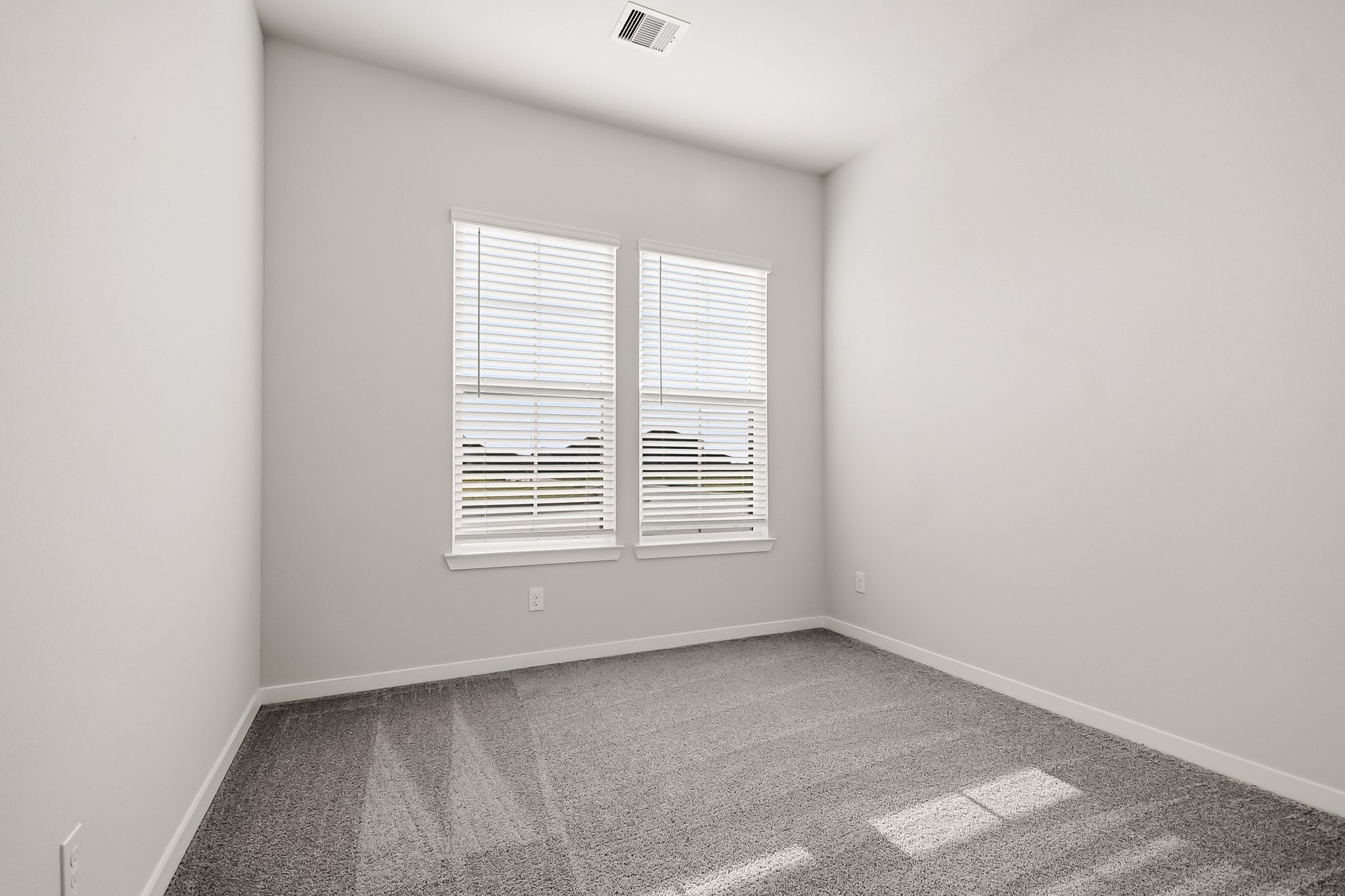 2032 Blue Mar Drive Property Photo 4
