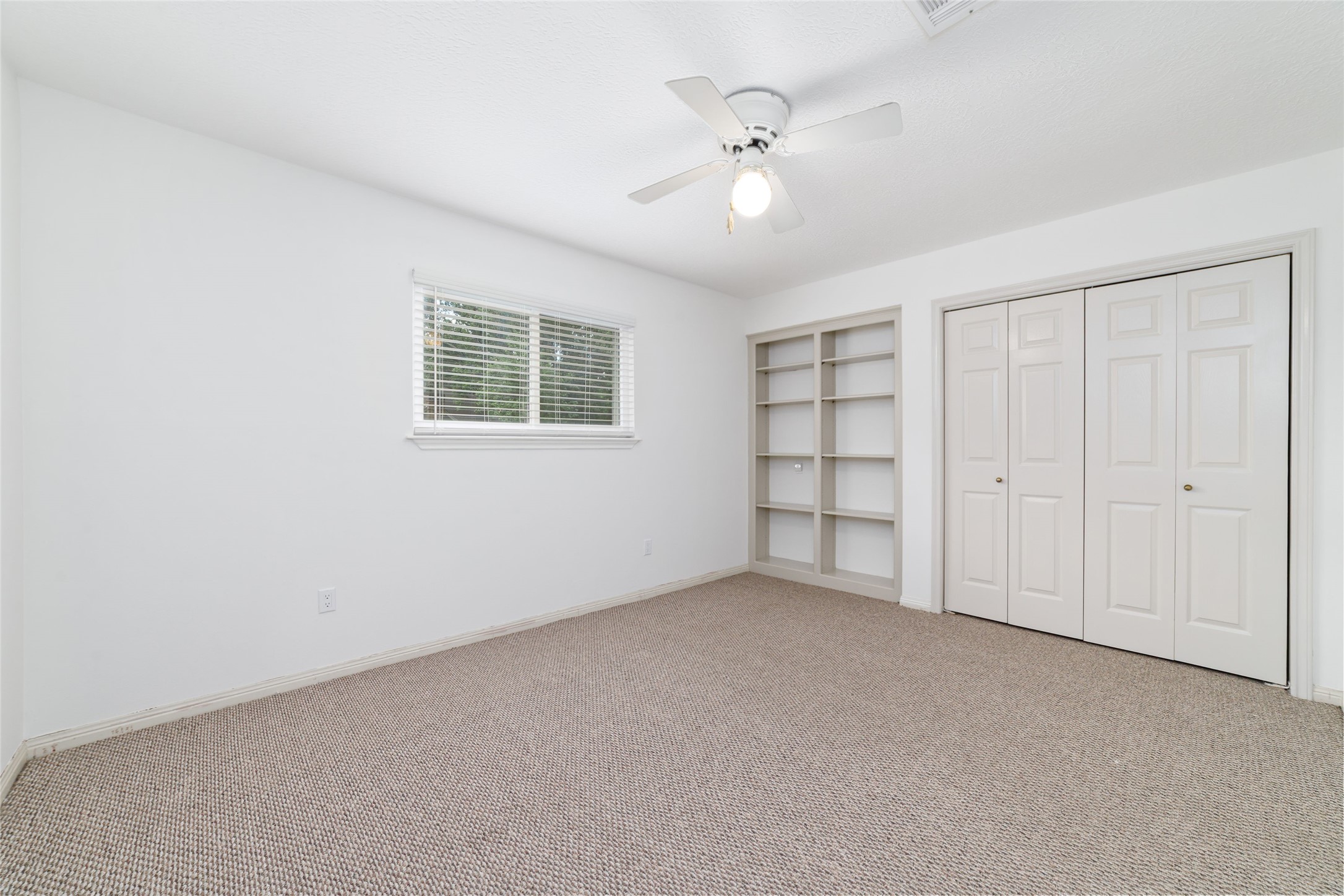 12511 Meadow Lake Drive Property Photo 23
