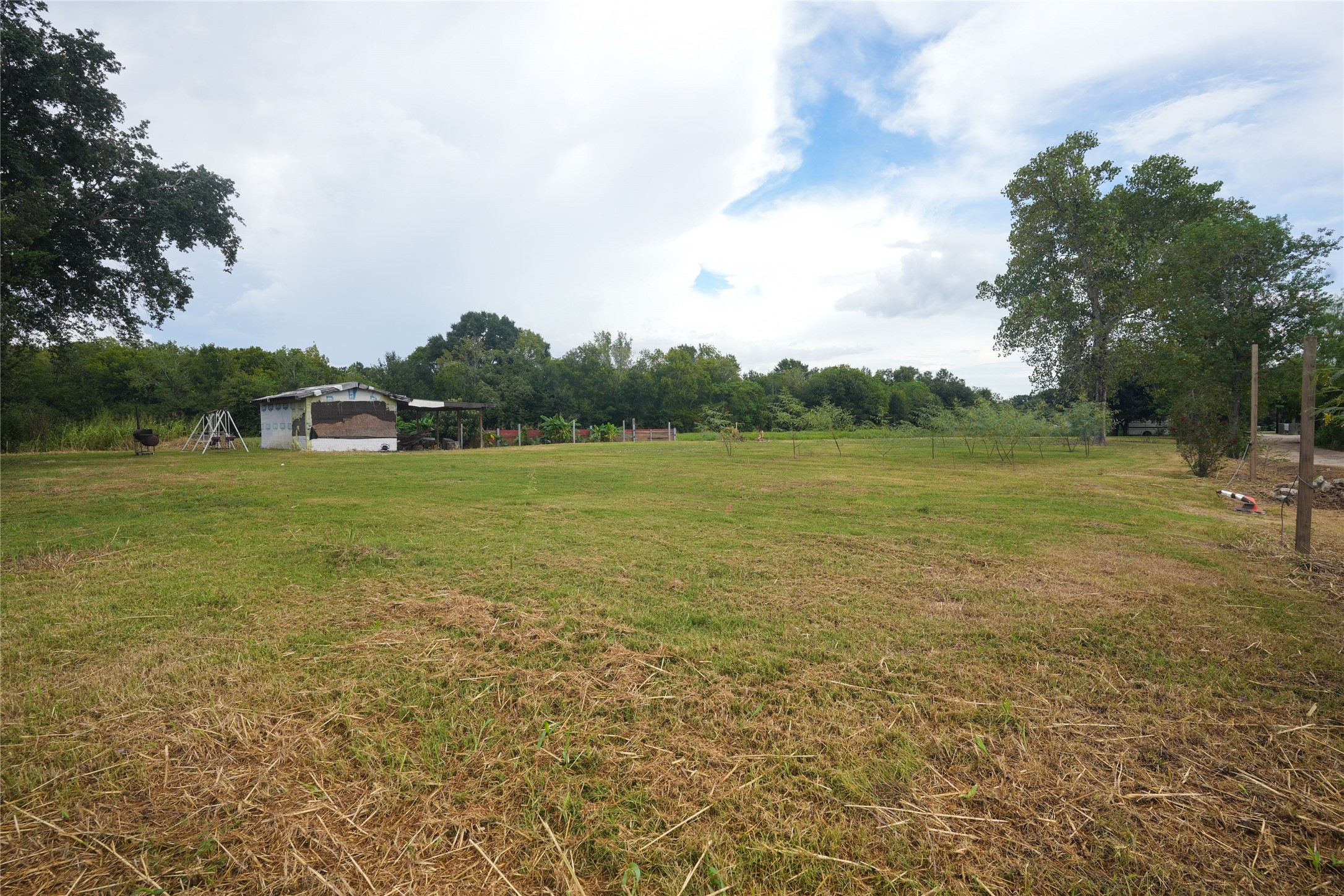 727 E Jasmine Street Property Photo 3