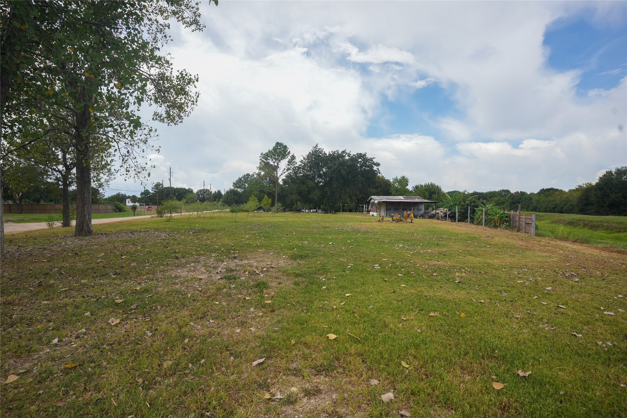 727 E Jasmine Street Property Photo 6