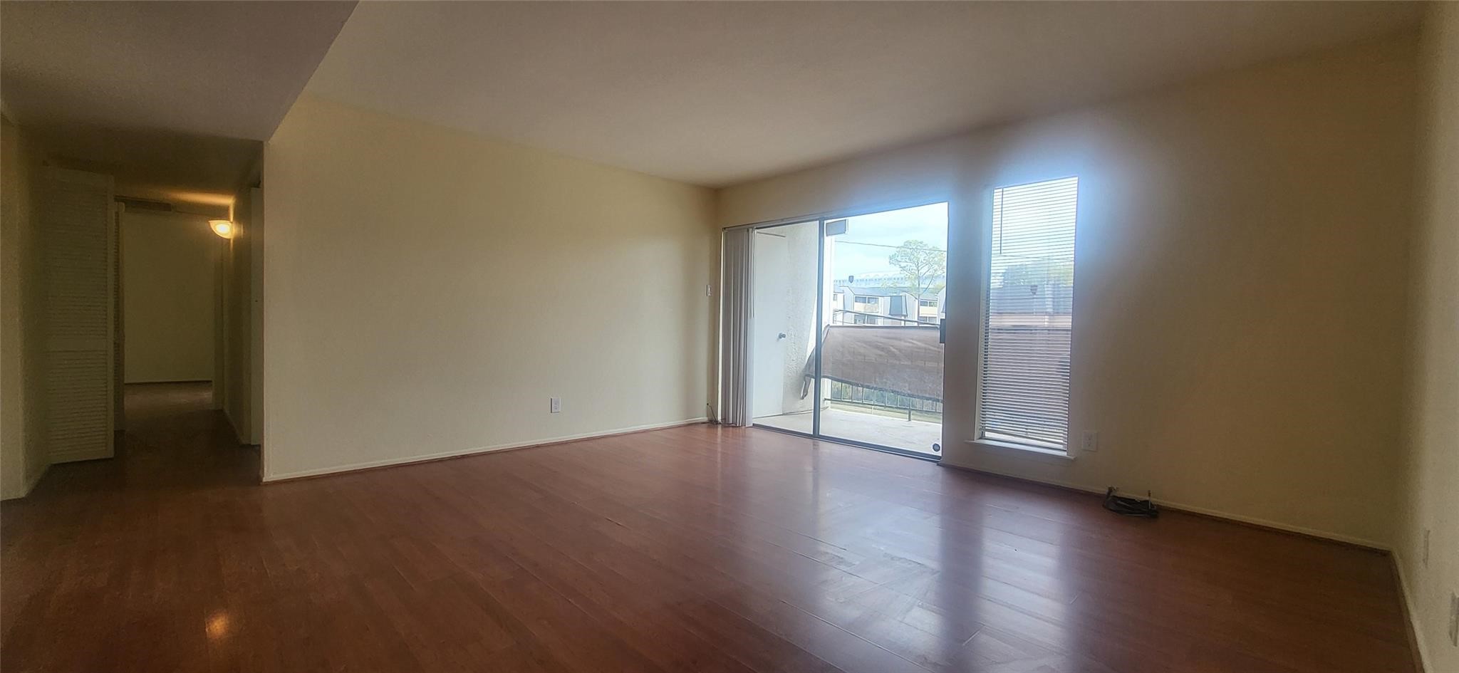 2822 S Bartell Drive 21 Property Photo 4