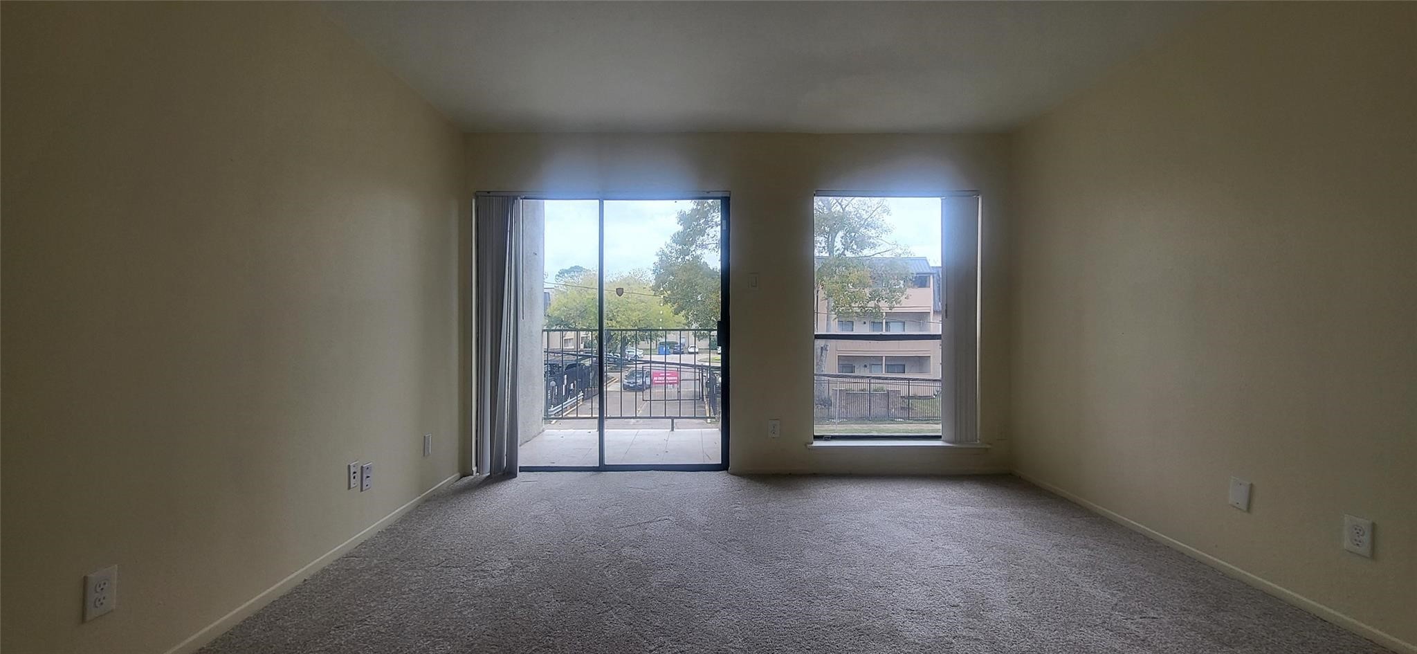 2822 S Bartell Drive 21 Property Photo 8