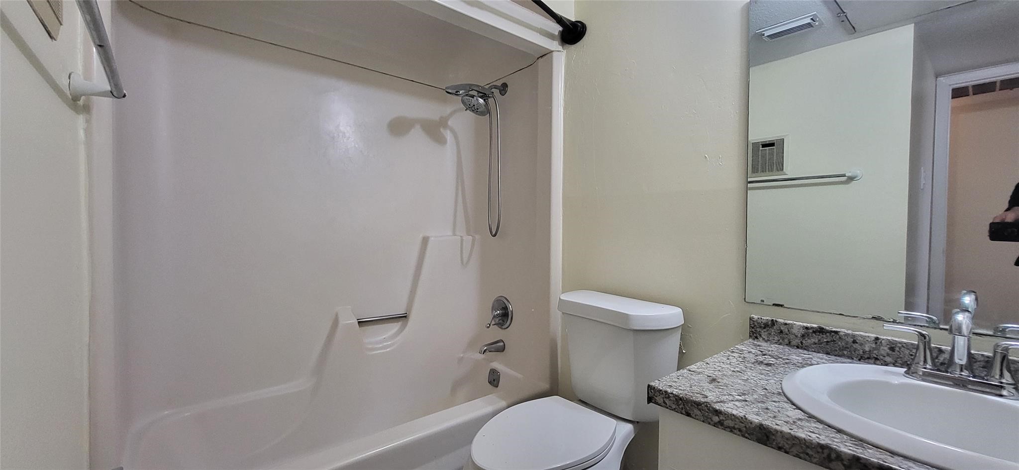 2822 S Bartell Drive 21 Property Photo 17