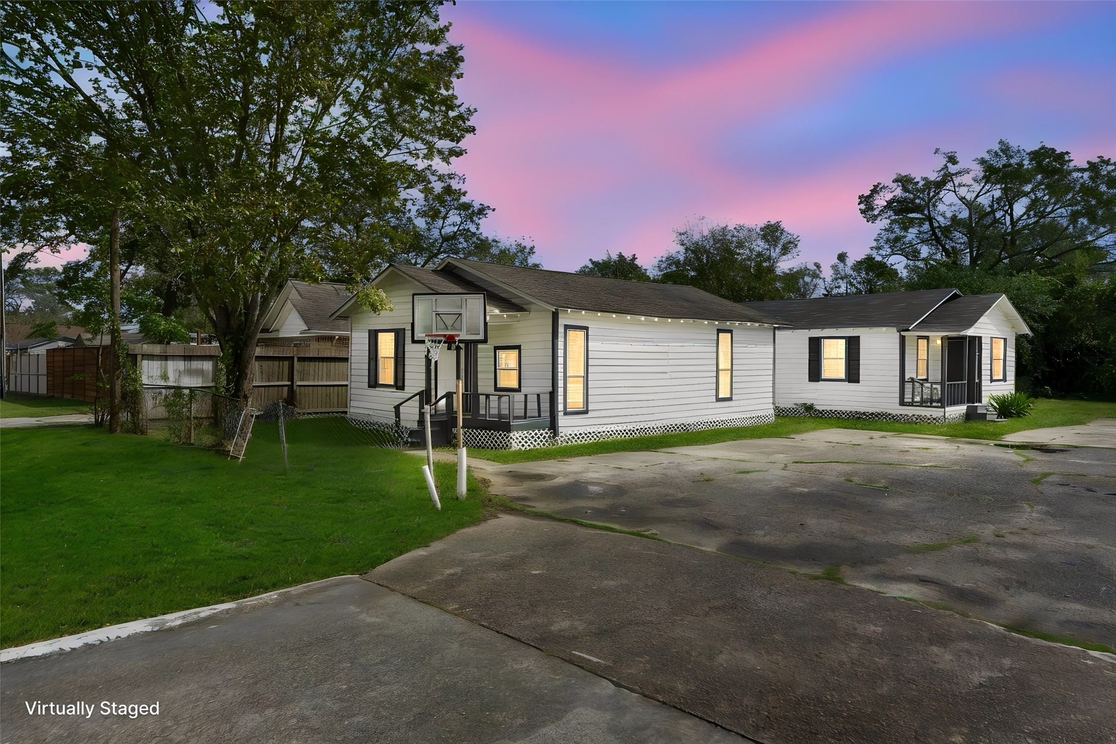 8514 Spaulding Street Property Photo 1