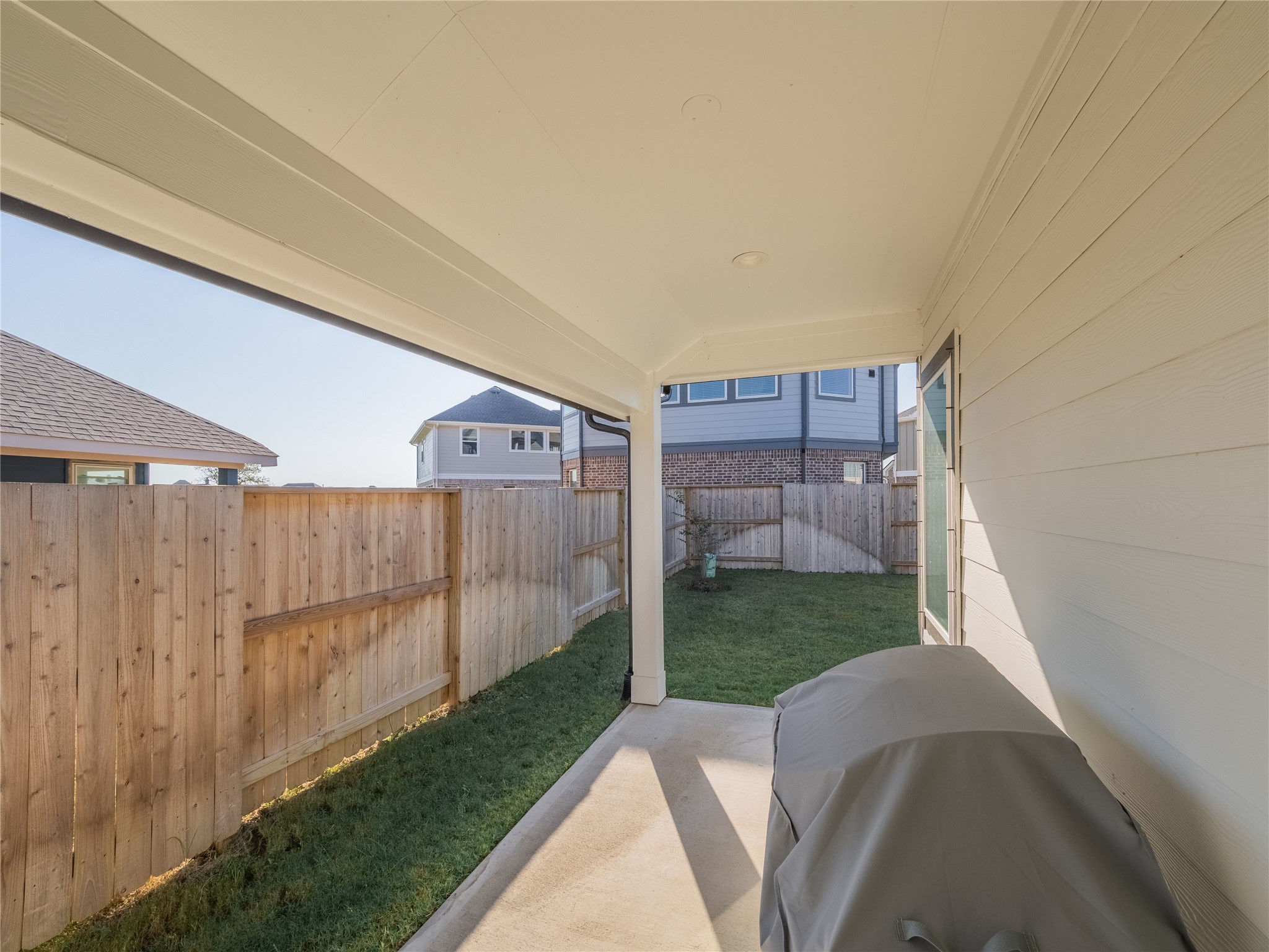 10126 Crescendo Way Property Photo 4