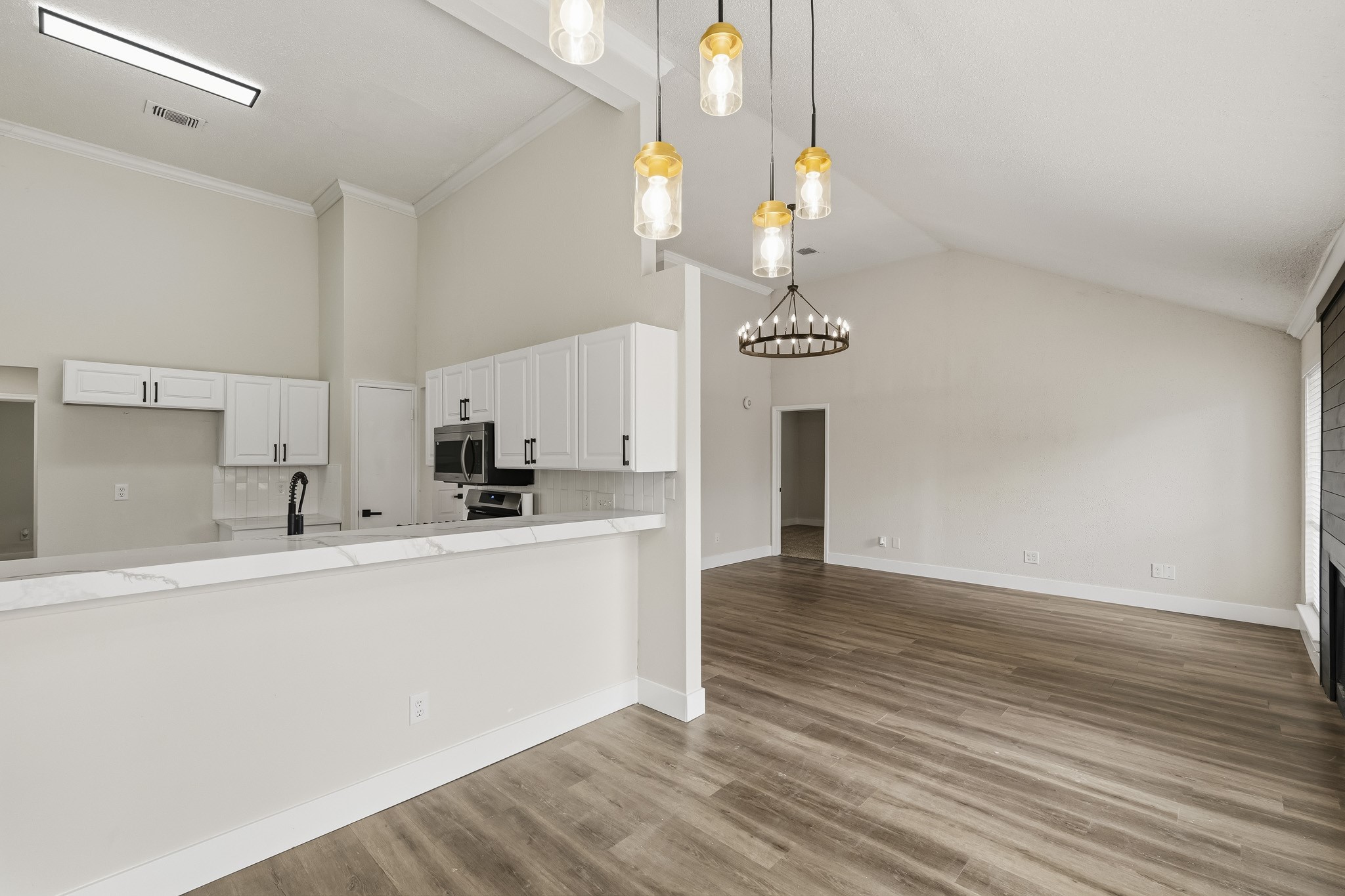 1019 Margate Court Property Photo 12