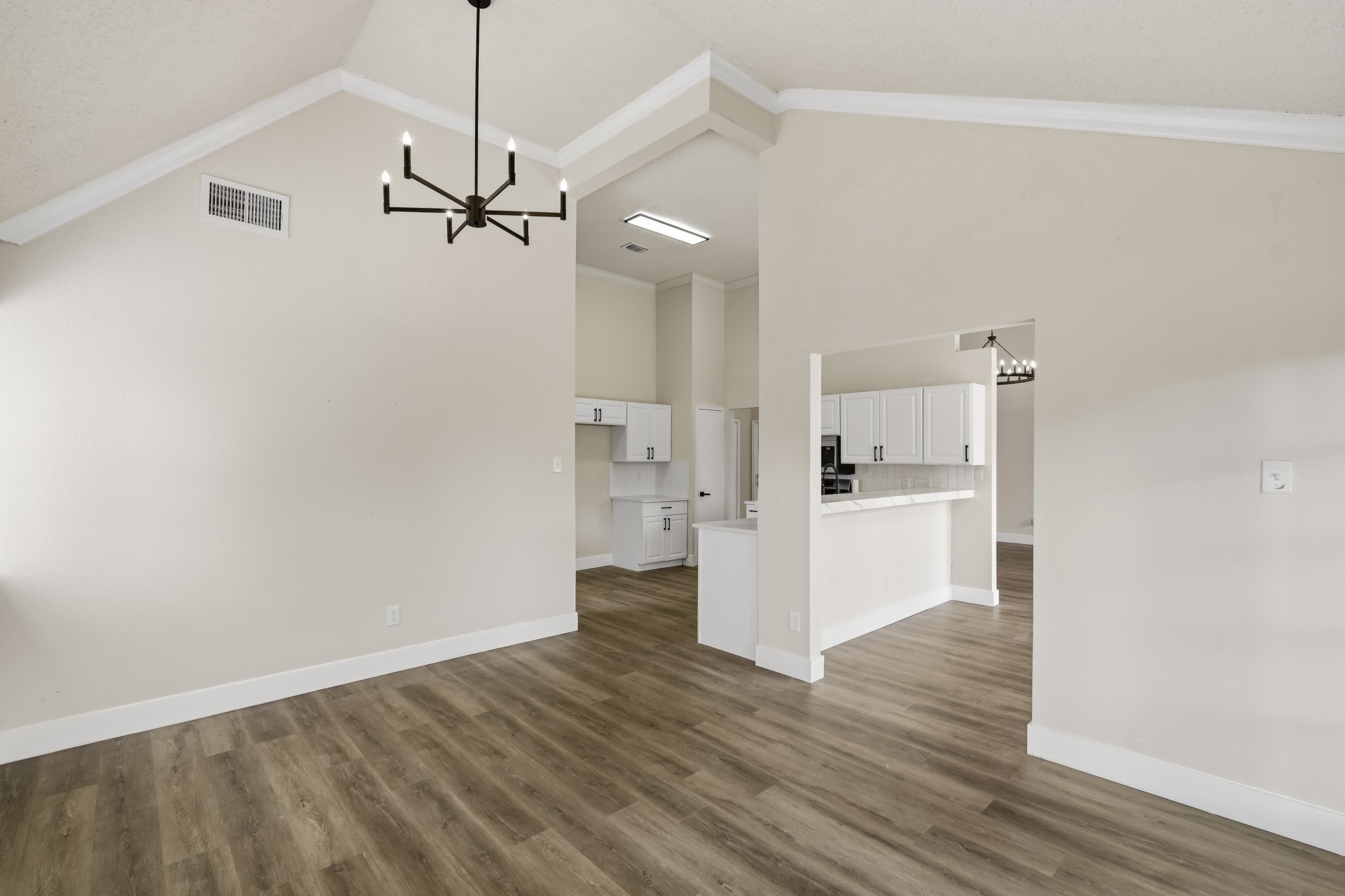 1019 Margate Court Property Photo 18