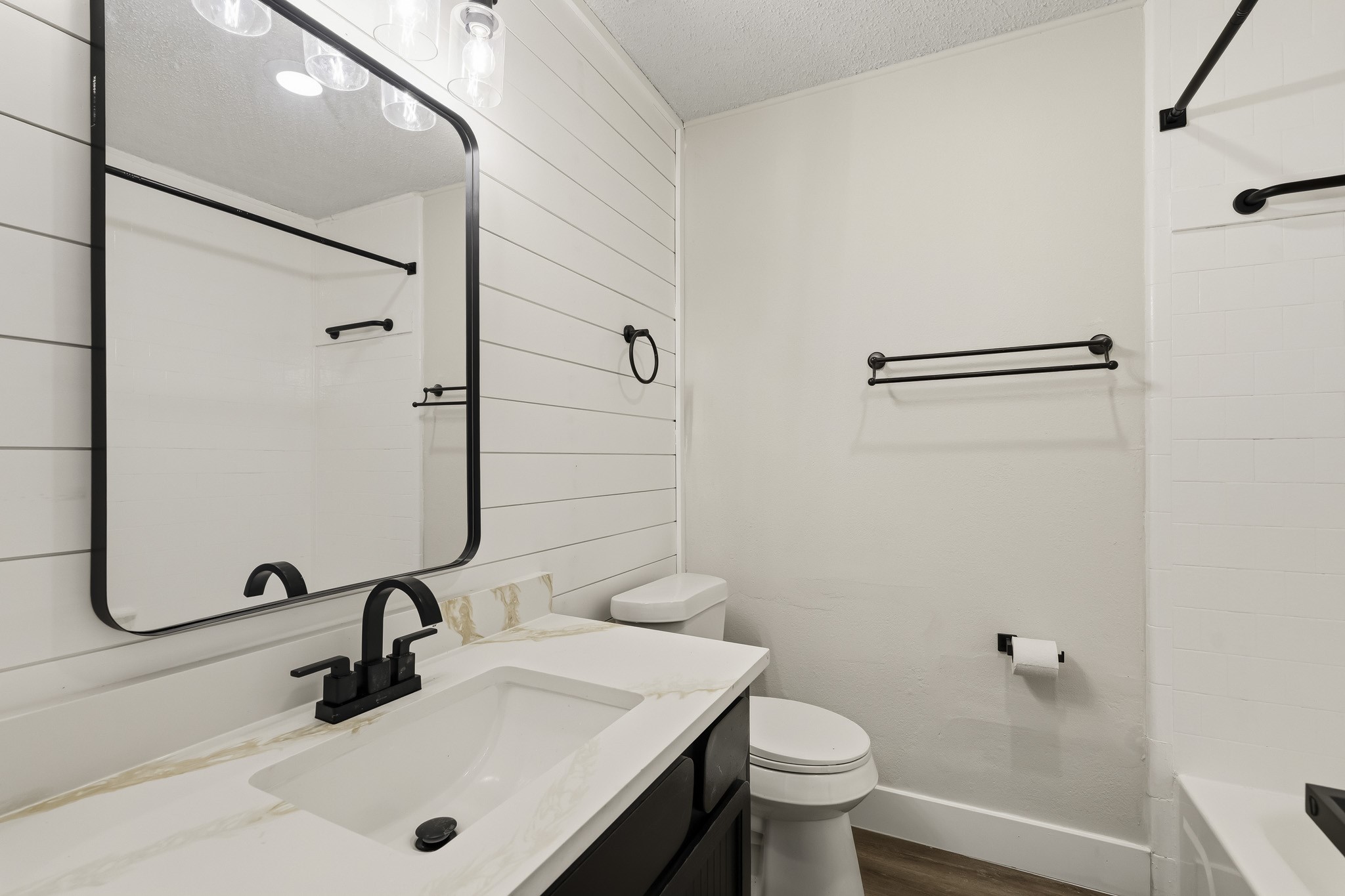 1019 Margate Court Property Photo 33
