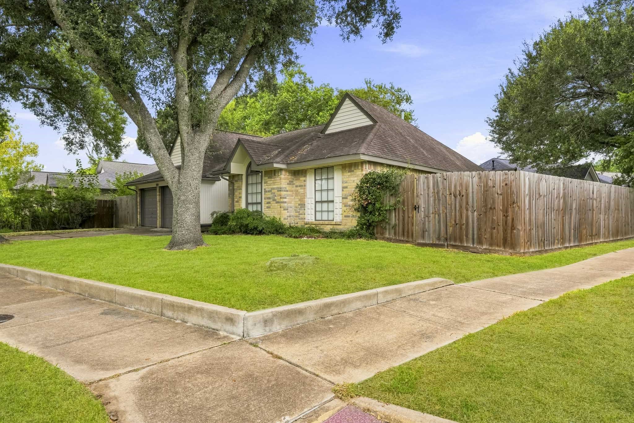 1019 Margate Court Property Photo 38