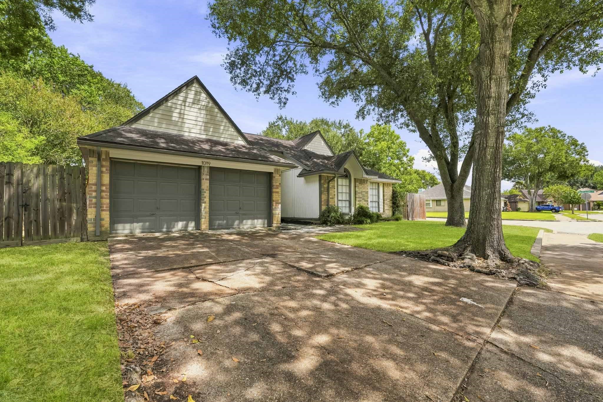 1019 Margate Court Property Photo 39