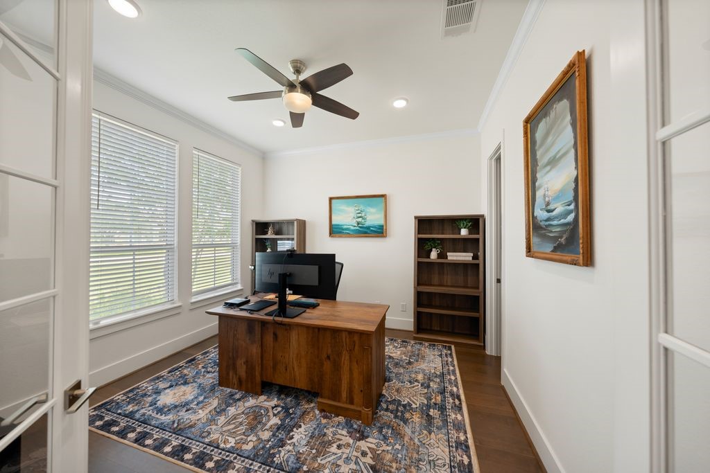 4019 Paseo Royale Boulevard Property Photo 7