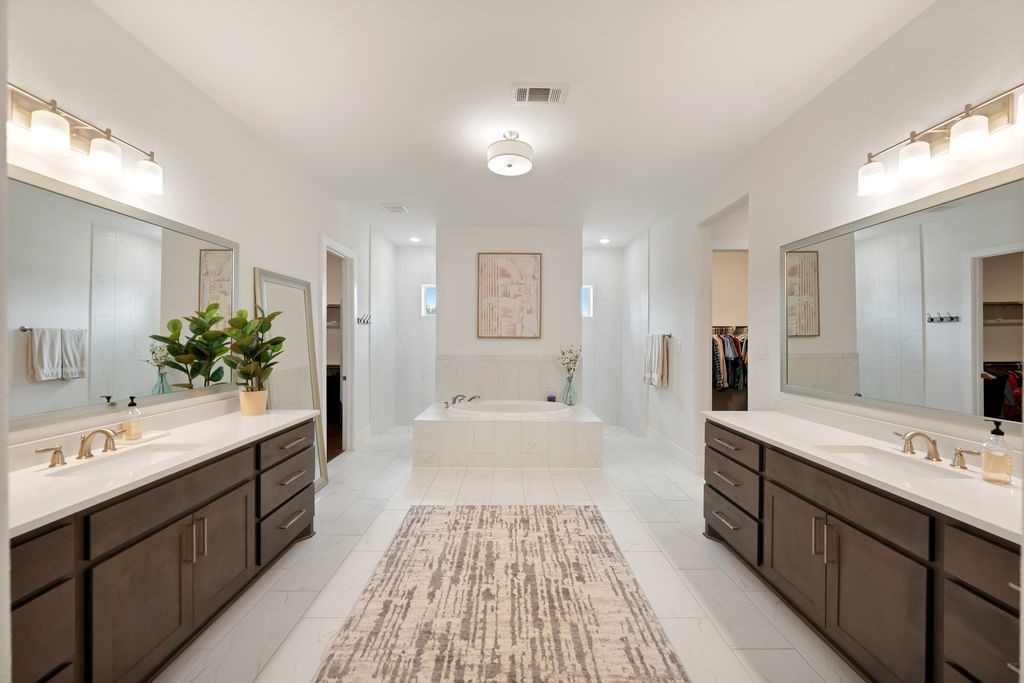 4019 Paseo Royale Boulevard Property Photo 24