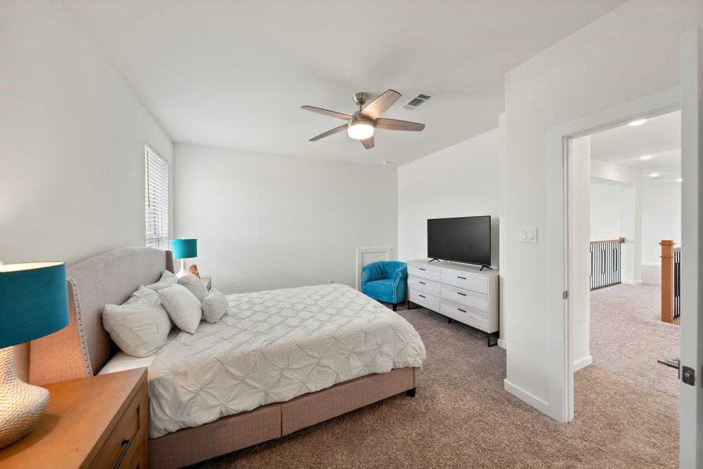 4019 Paseo Royale Boulevard Property Photo 38
