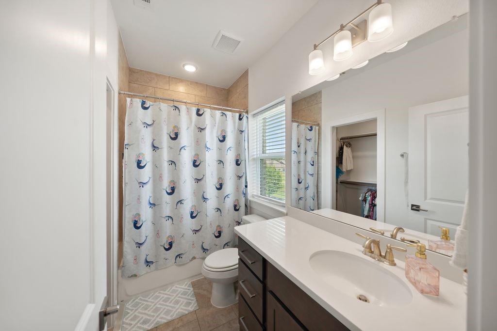 4019 Paseo Royale Boulevard Property Photo 39