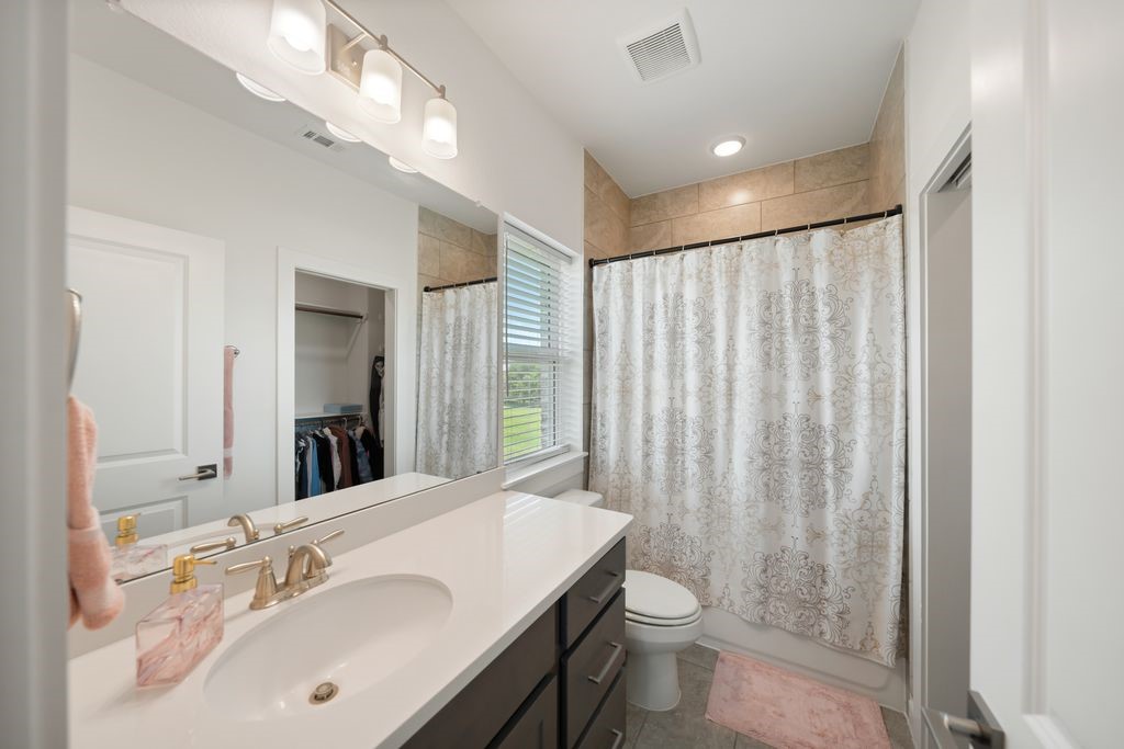 4019 Paseo Royale Boulevard Property Photo 41