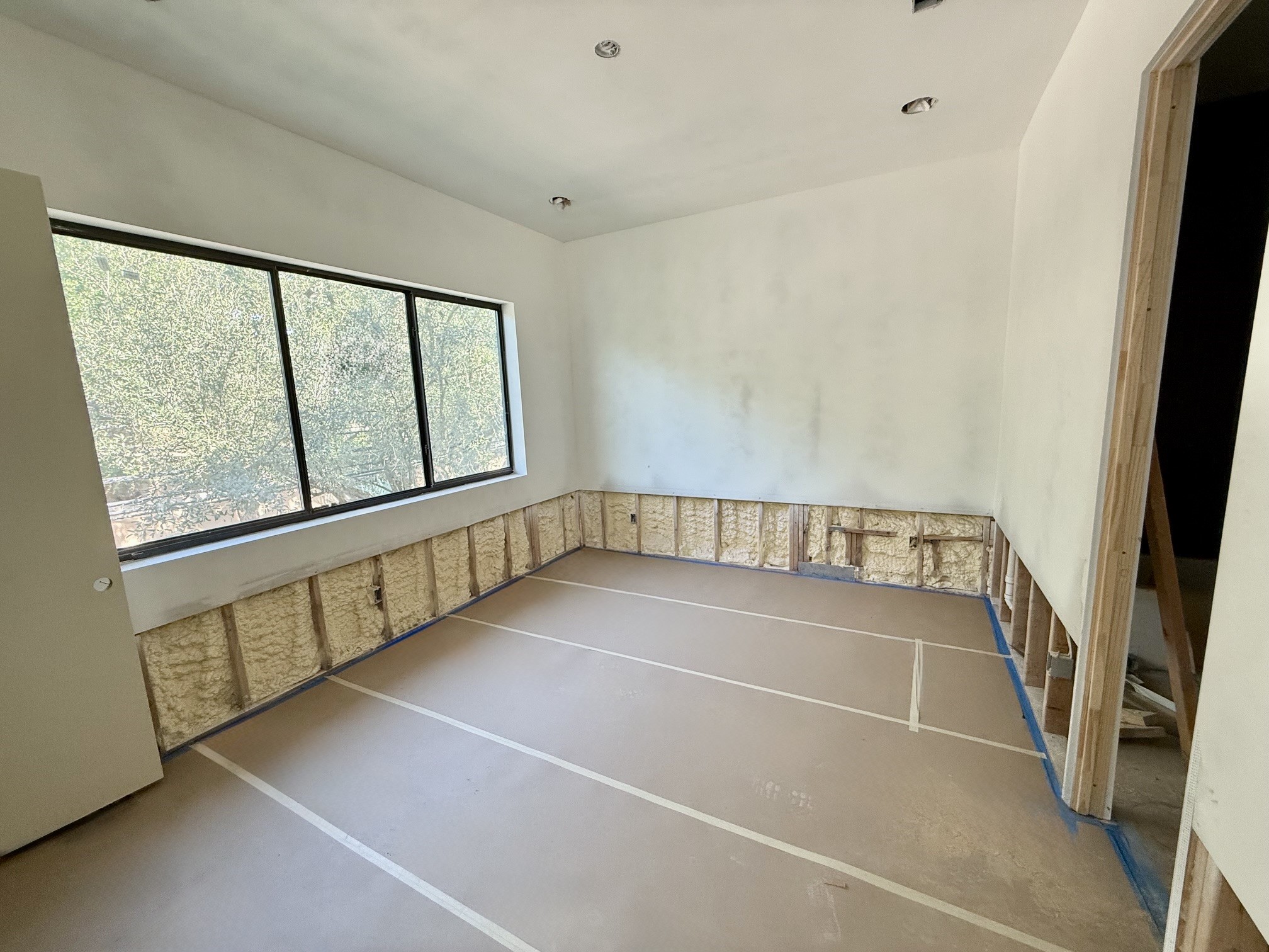 1701 Banks Street Property Photo 11