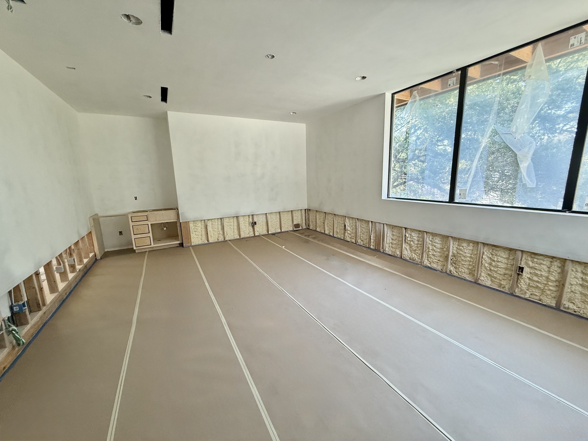 1701 Banks Street Property Photo 12
