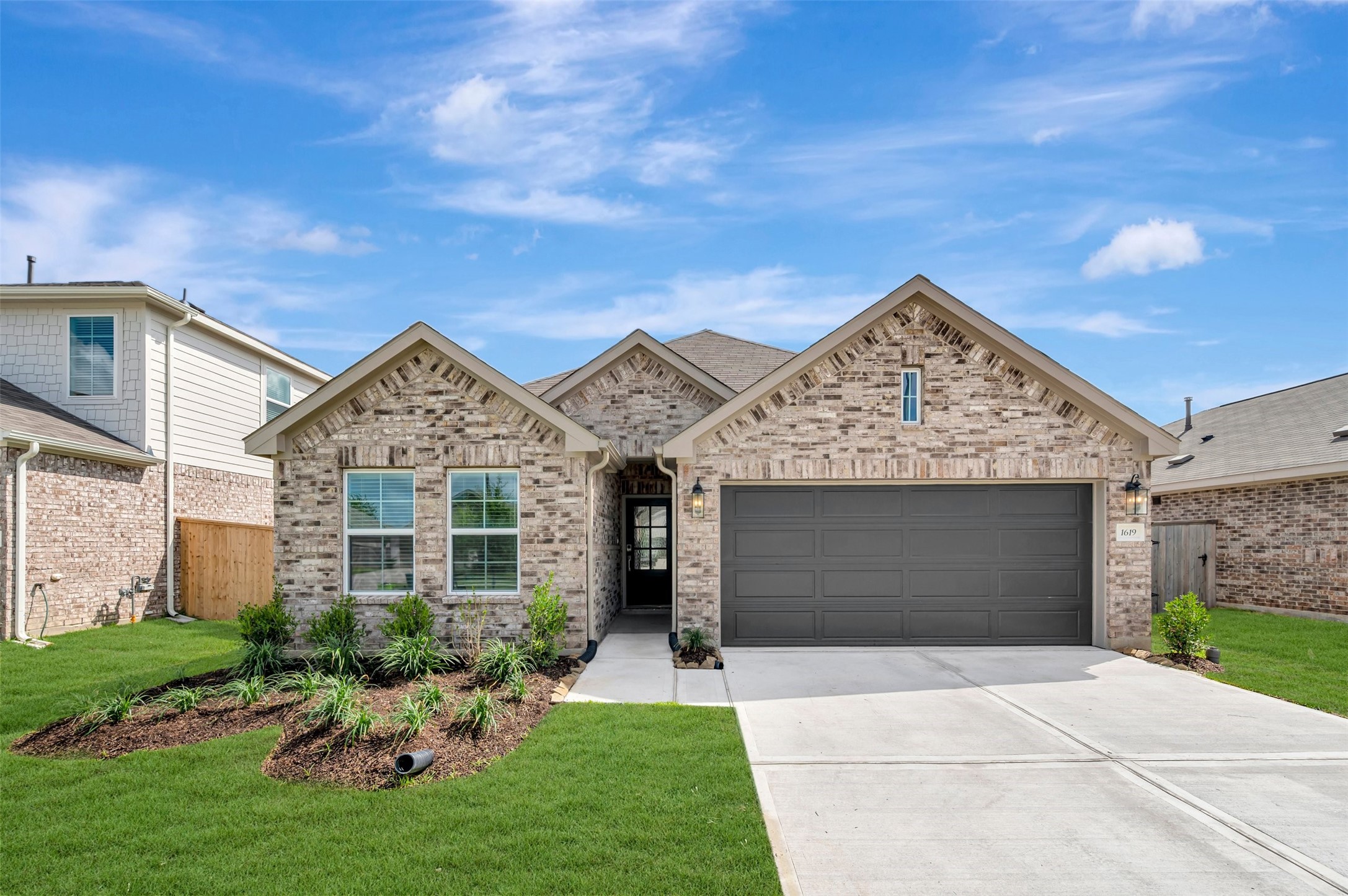 1619 Birch Wood Drive Property Photo 1