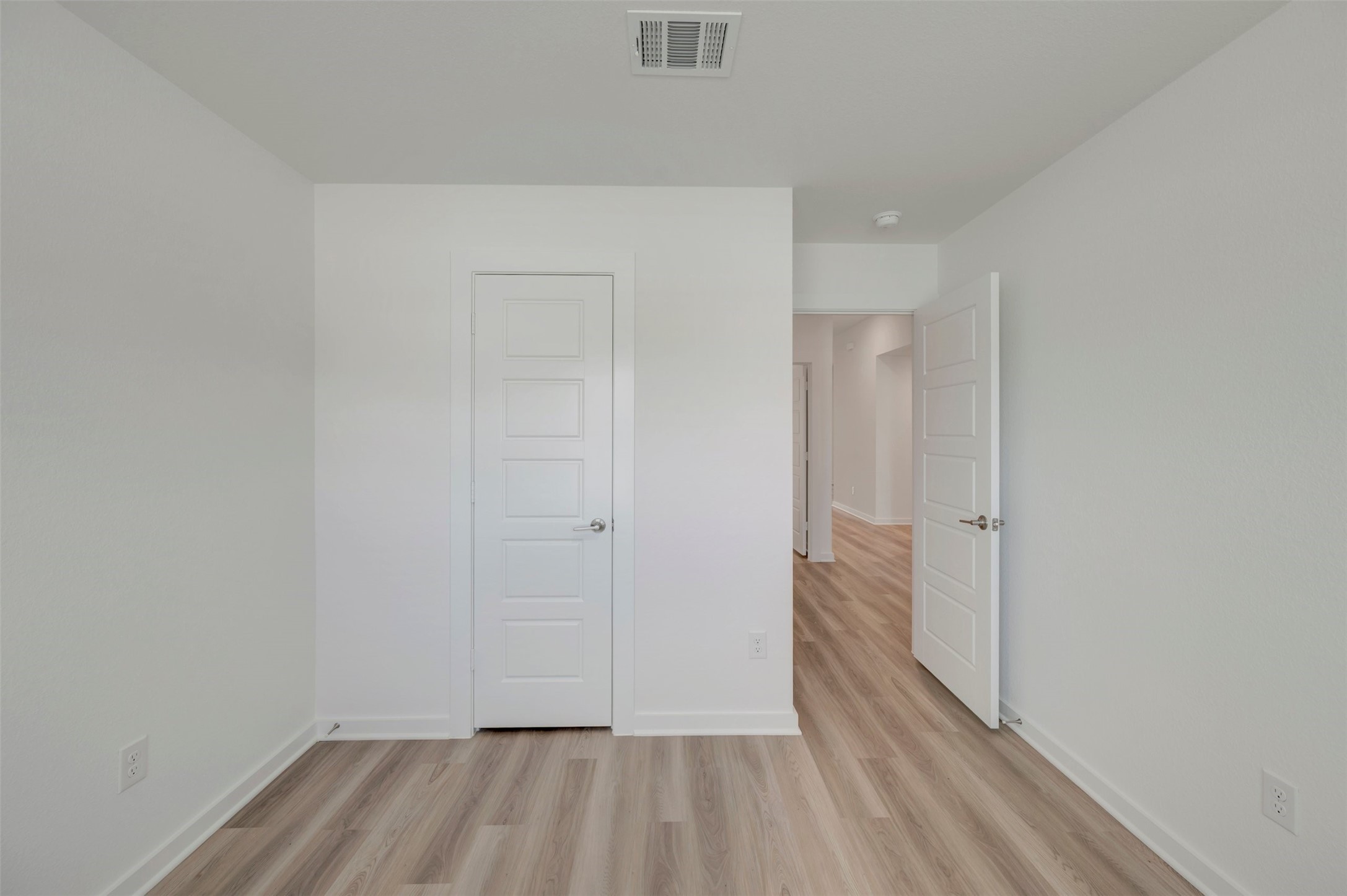1619 Birch Wood Drive Property Photo 19