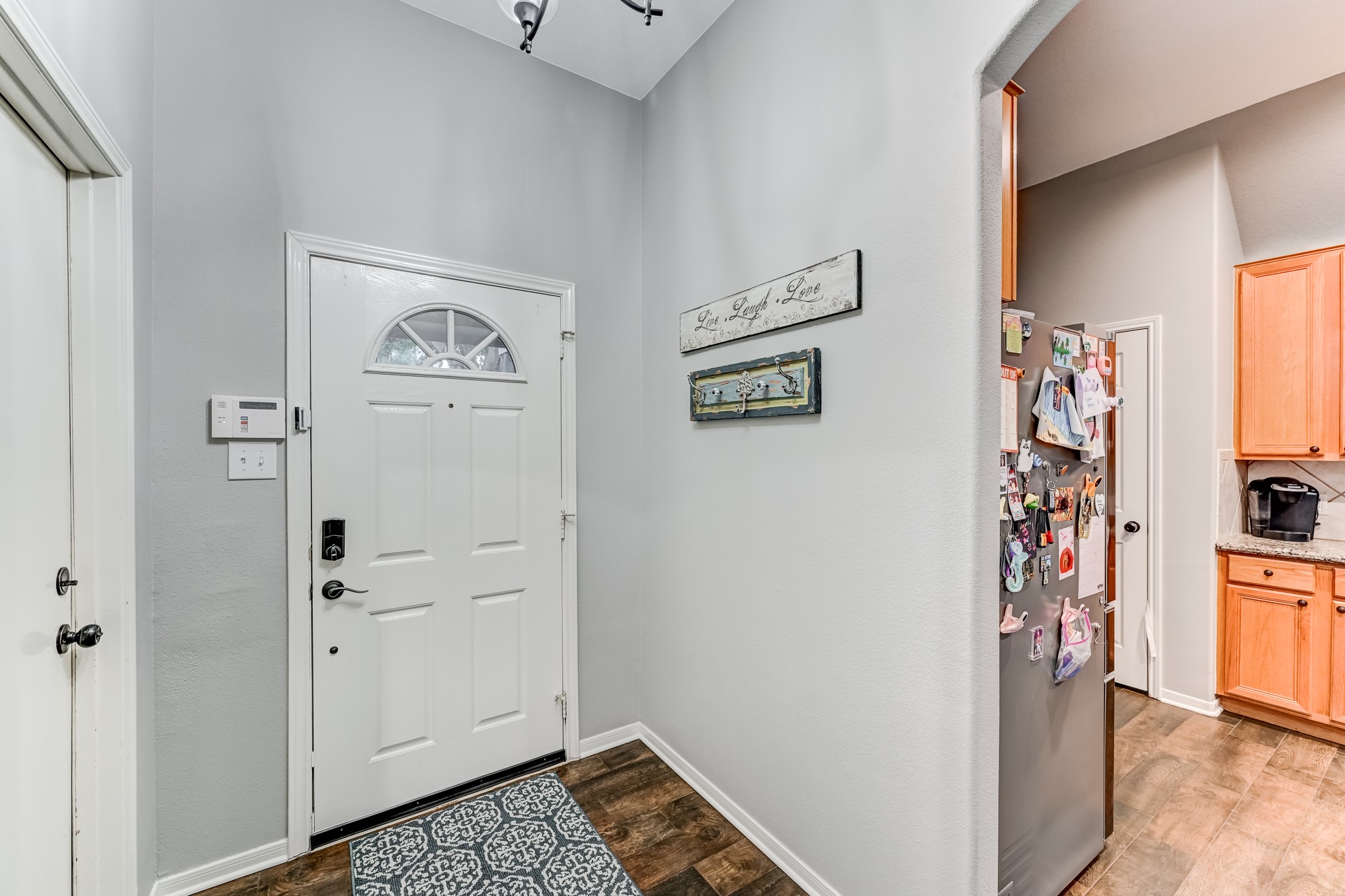 19326 Dawntreader Drive Property Photo 6
