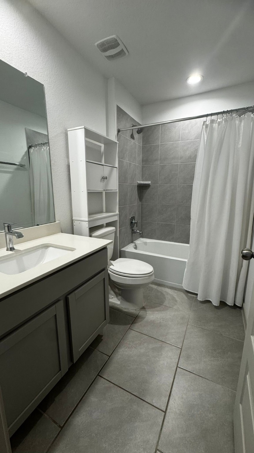3539 Joshua Grove Lane Property Photo 9