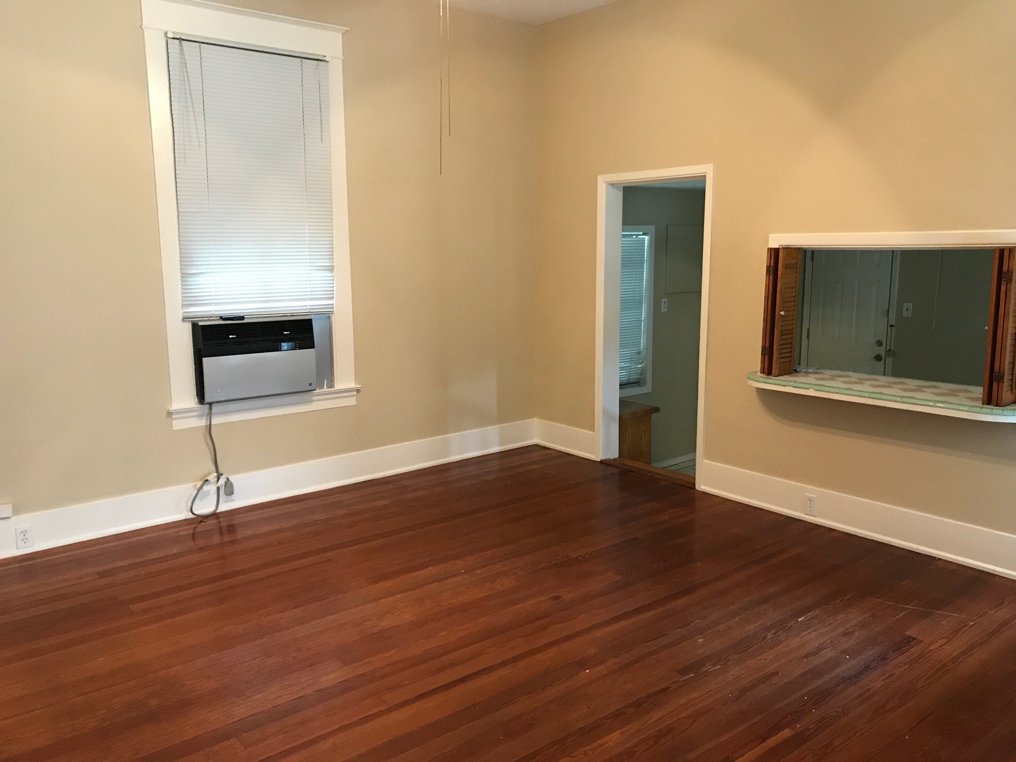1214 21st Street Property Photo 6