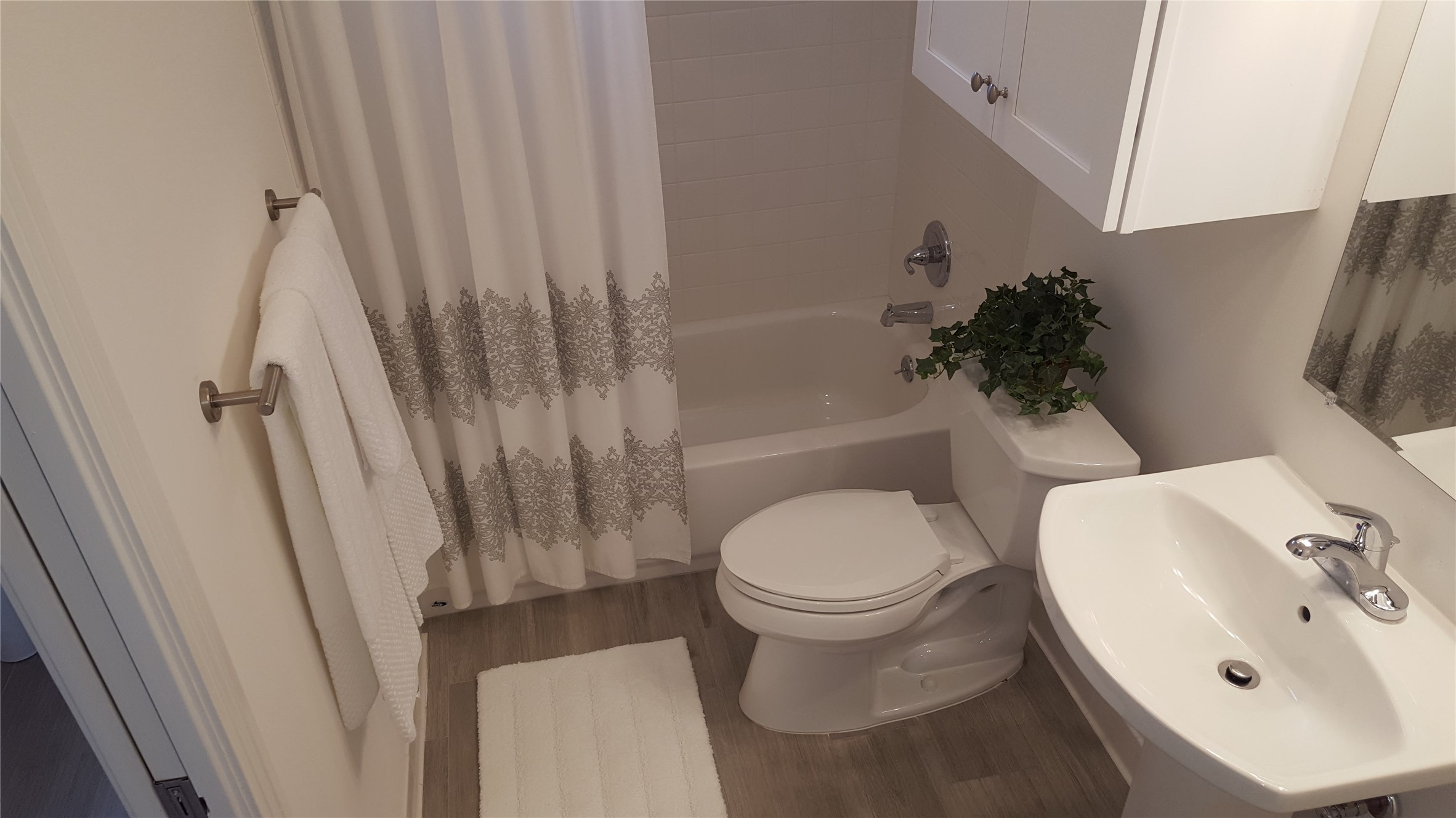 105 Marrakech Court Property Photo 9